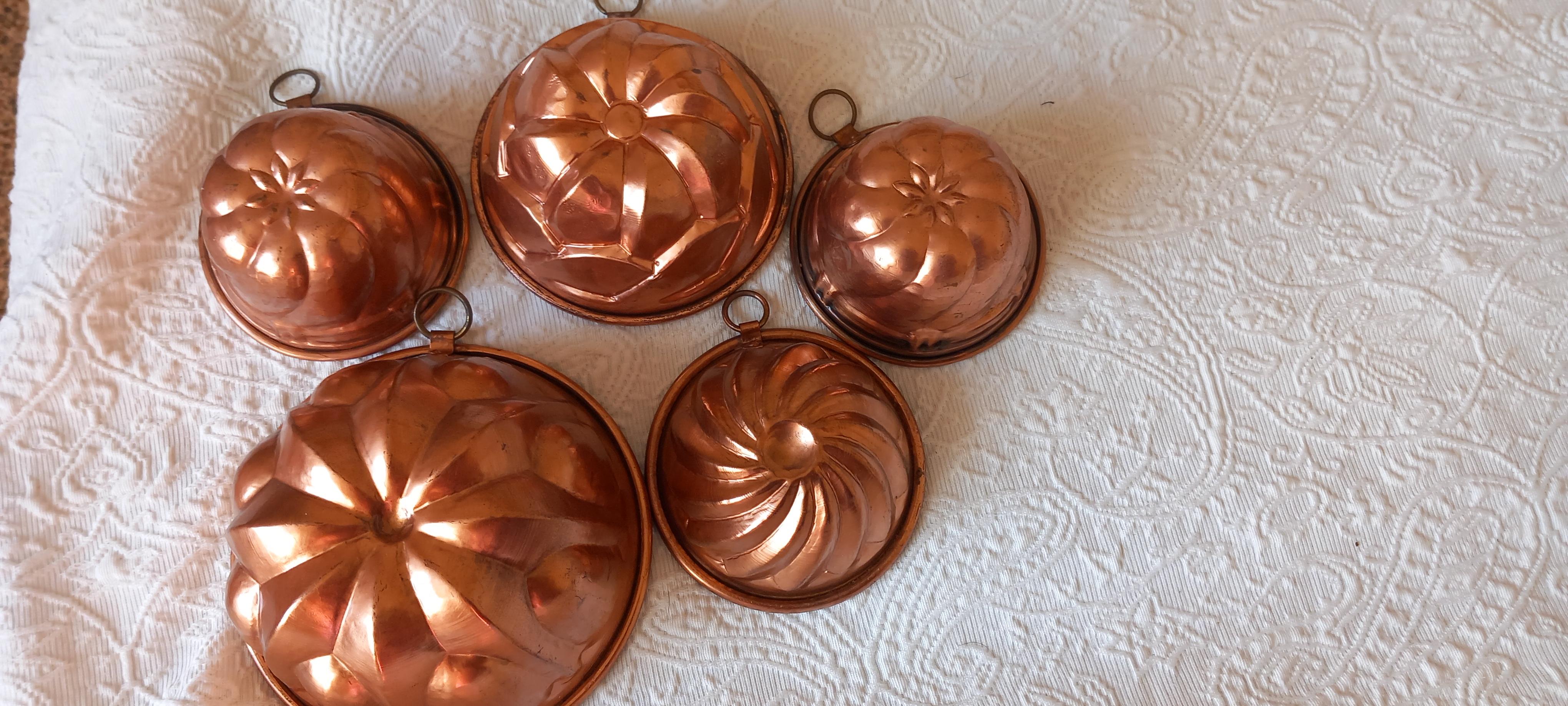 20th Century Copper Molds Antique Wall Decoración  for Kitchen, Lot of 5 For Sale