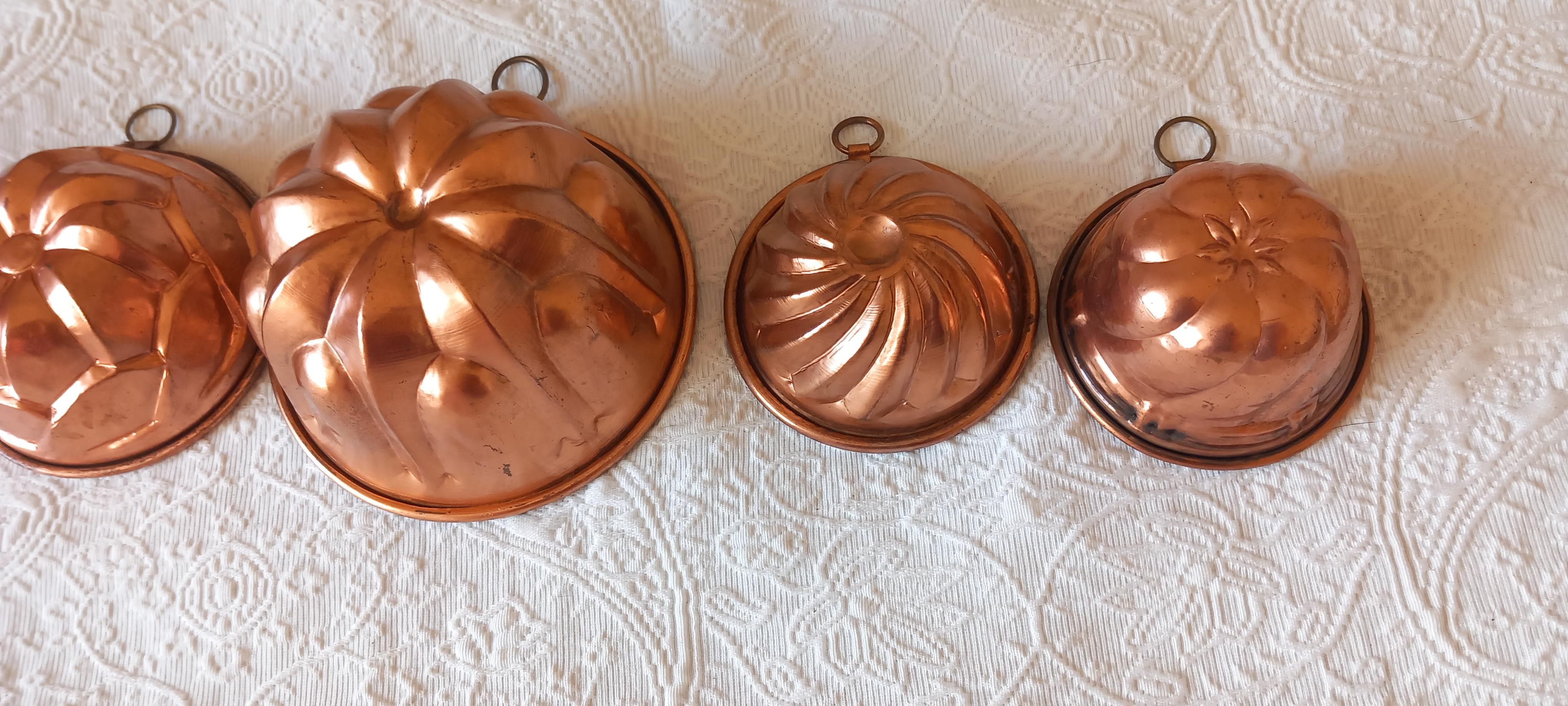 Copper Molds Antique Wall Decoración  for Kitchen, Lot of 5 For Sale 3