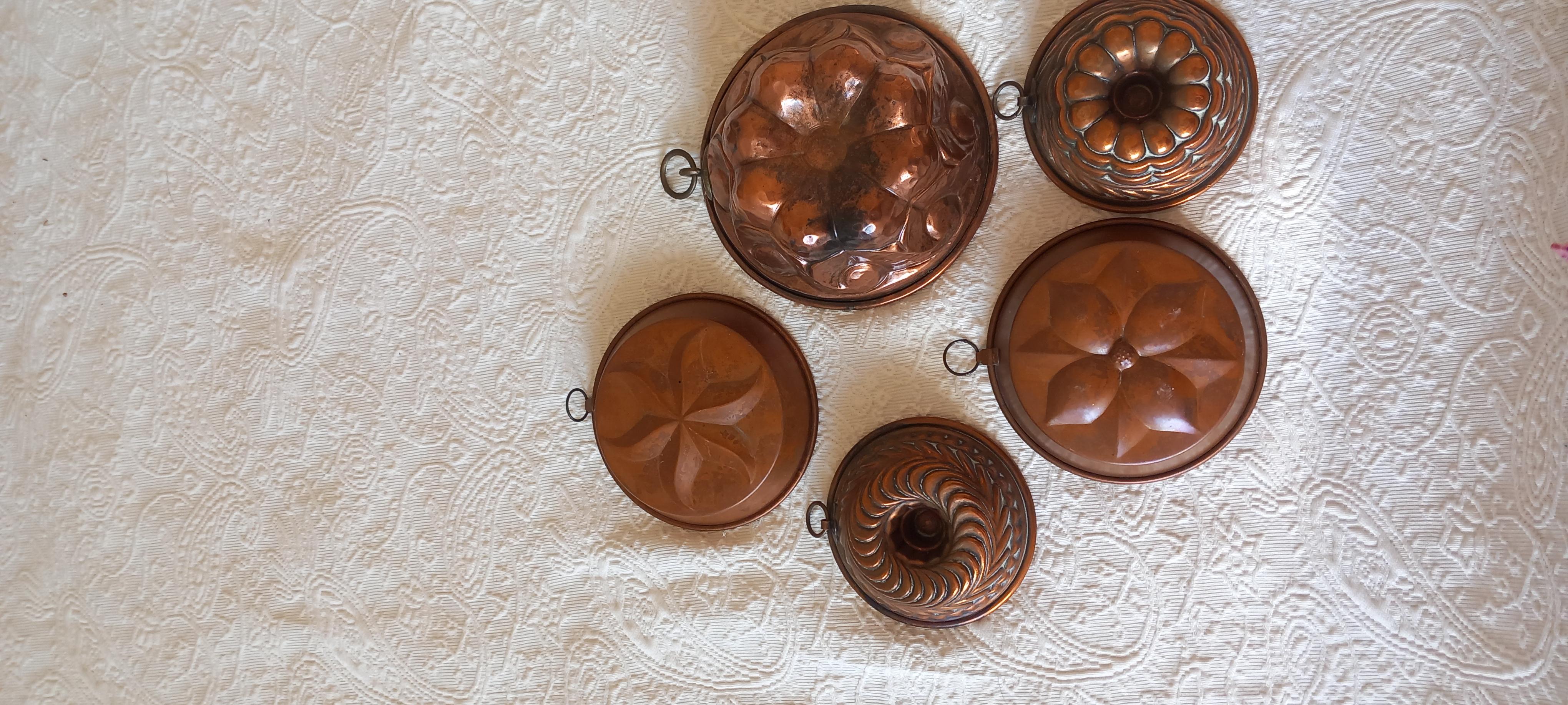 Cooper Molds Wall Decoración for Kitchen, Lot of 5 Italy In Good Condition For Sale In Mombuey, Zamora