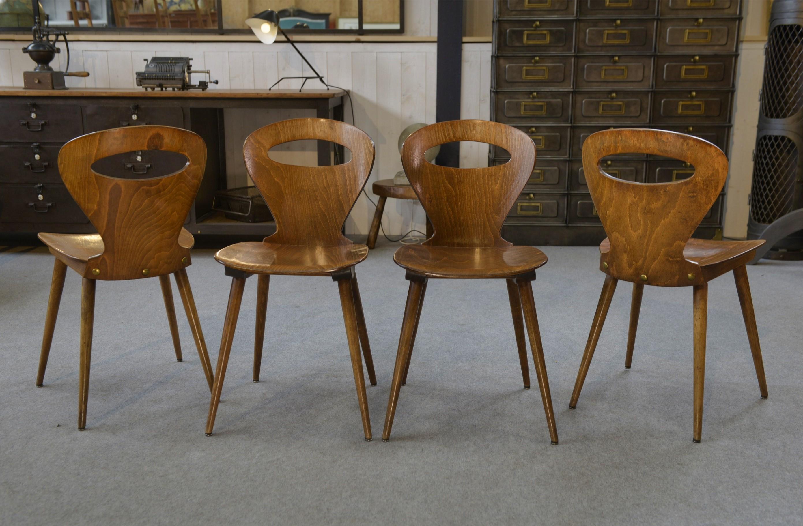 Lot de 4 chaises modèle 