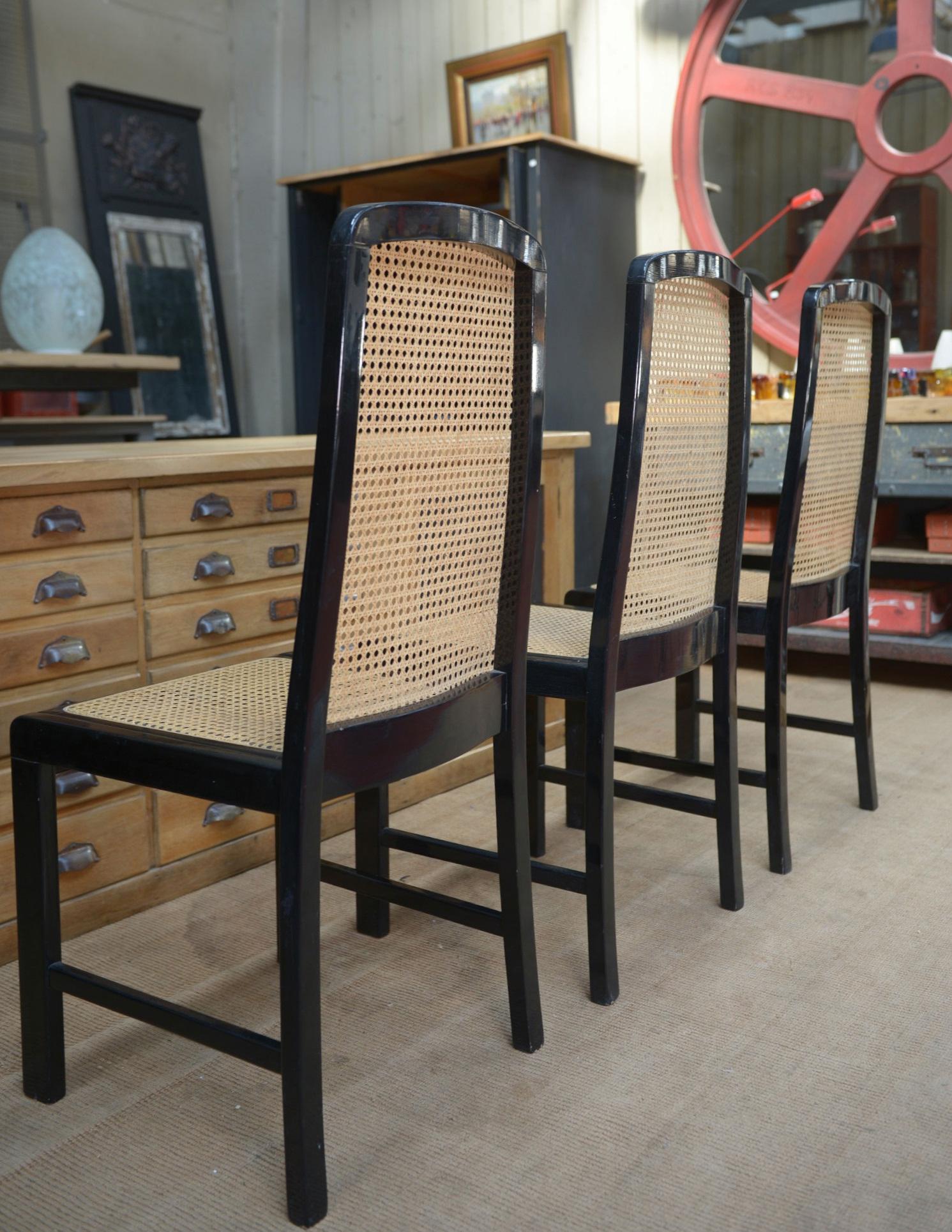 Lot de 6 chaises cannées Vintage en bois laqué noir d'origine 1970 For Sale 5
