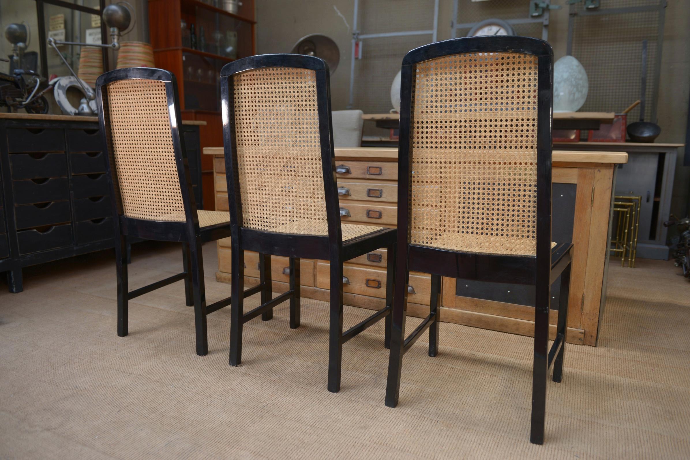 Lot de 6 chaises cannées Vintage en bois laqué noir d'origine 1970 For Sale 2