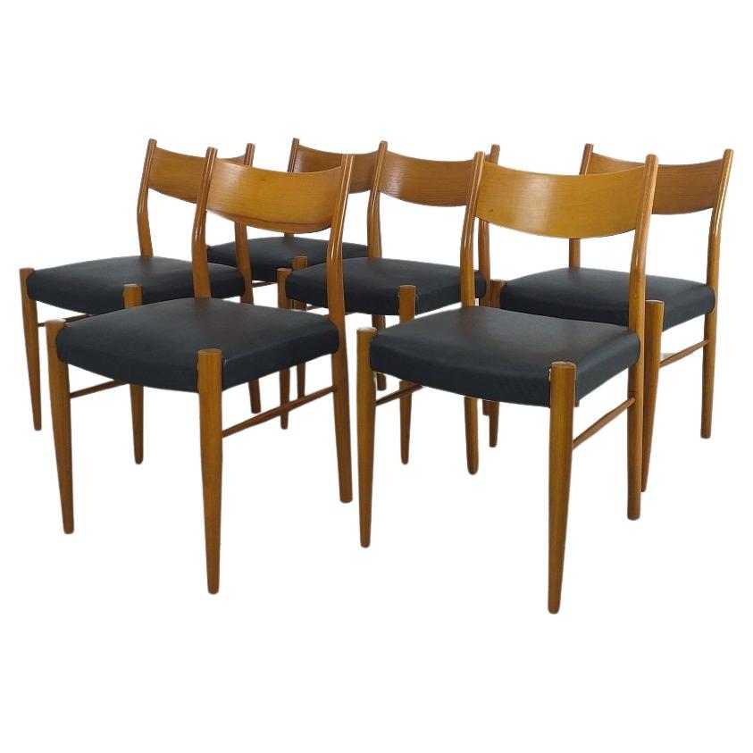 Lot de 6 chaises vintage bois simili cuir For Sale