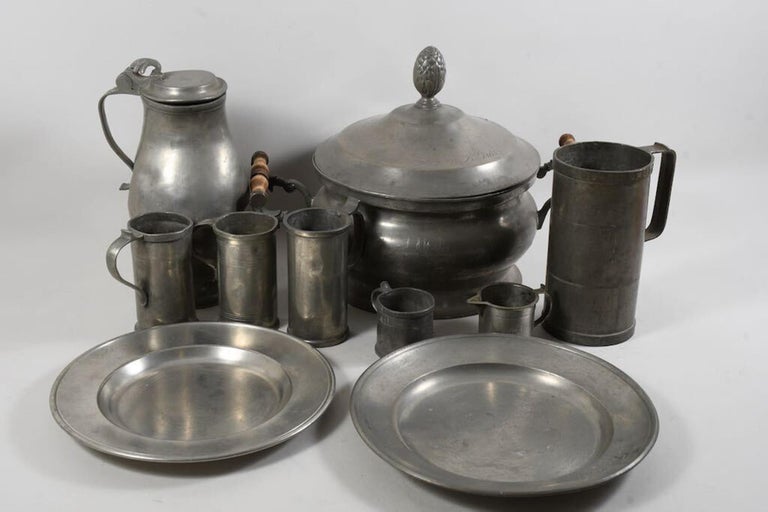 Lot Mainly Consisting of Tin Plates and Cups 1863, 1g08 For Sale at 1stDibs
