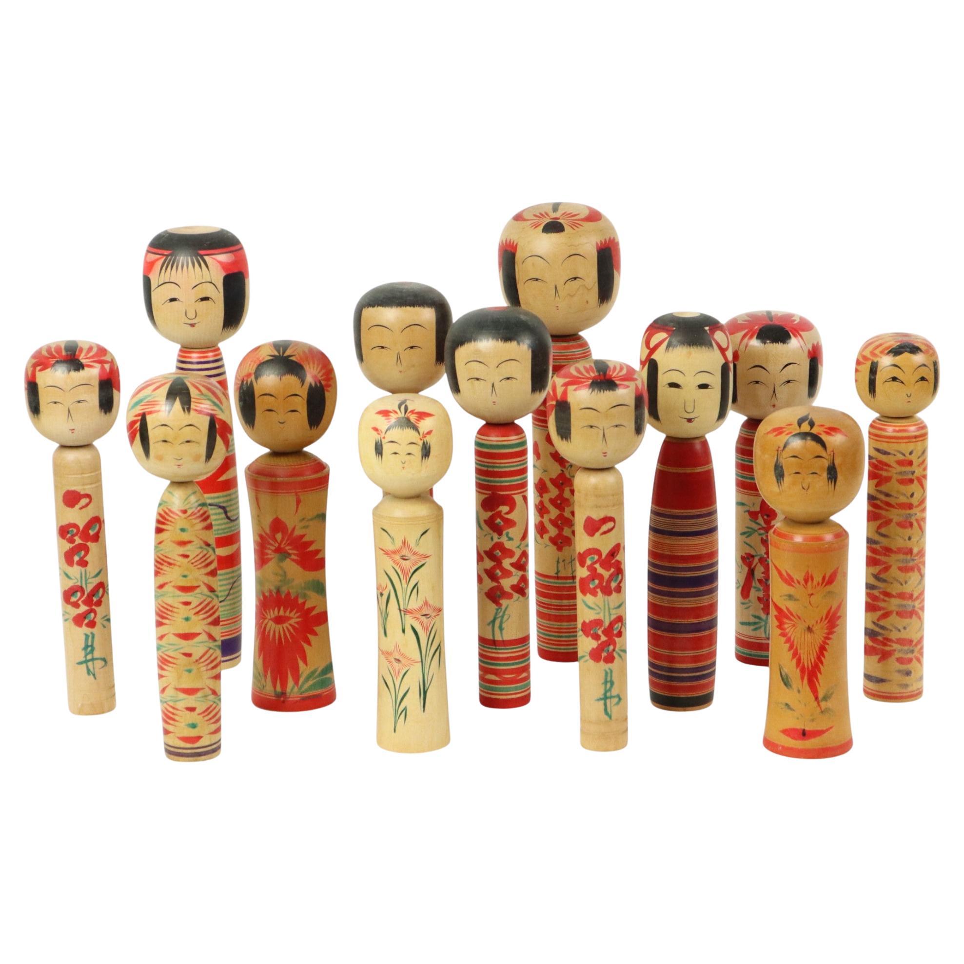 Lot of 13 Traditional Vintage Kokeshi Japan Second half 20th Century