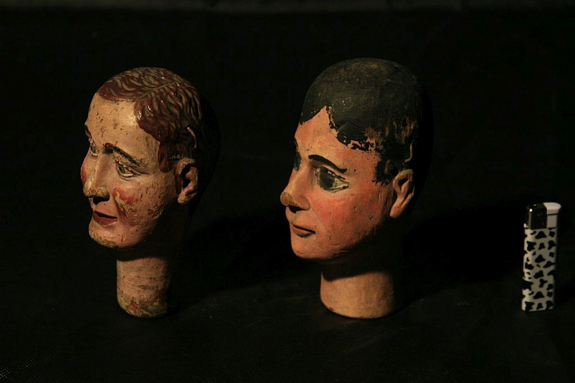 Lot of 20 19th Century Marionette Wooden Heads For Sale 3