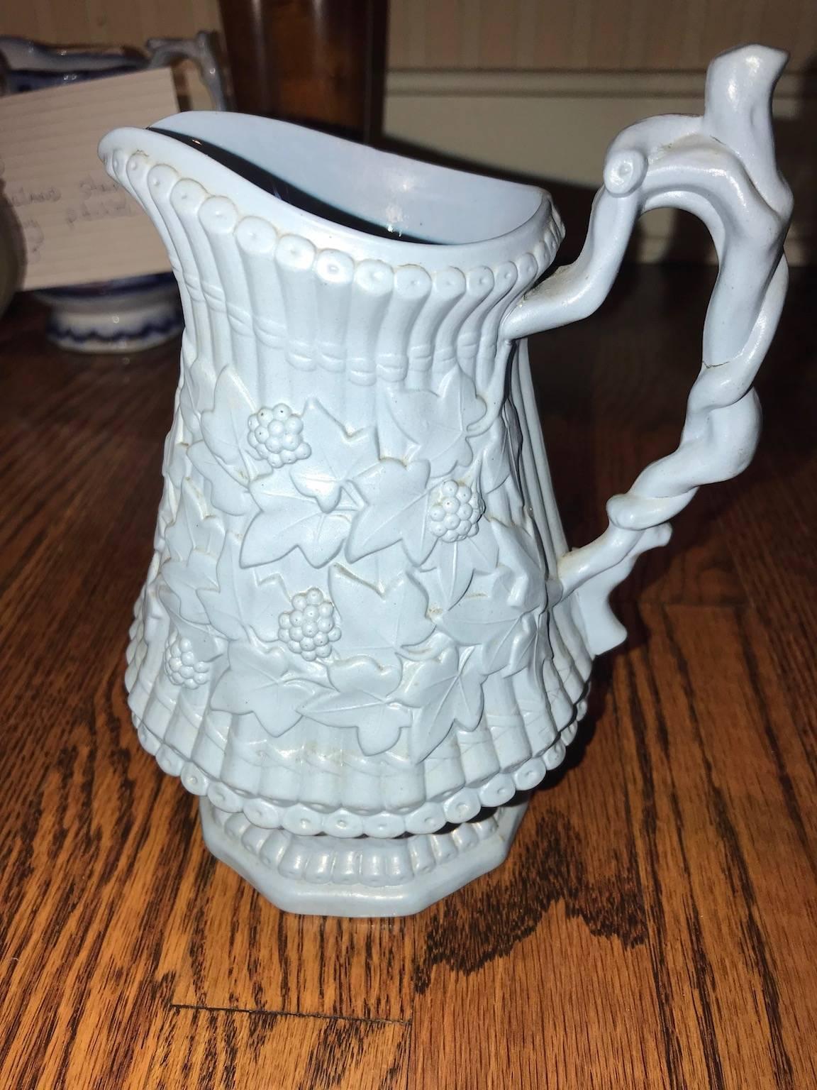 Lot of Three Mid-19th Century Ceramic Pitchers by Ridgeway and Abington In Excellent Condition In Washington Crossing, PA