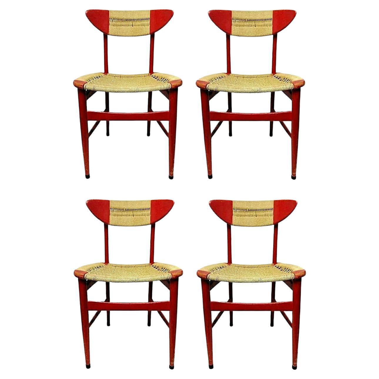 Lot de 4 chaises de la collection Design Hans Wegner en bois et corde, années 1950 en vente