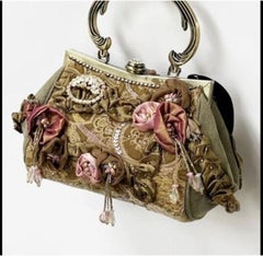 Lot von 4 Mary Frances Handtaschen w / Strasssteinen. Der Preis gilt pro Beutel.