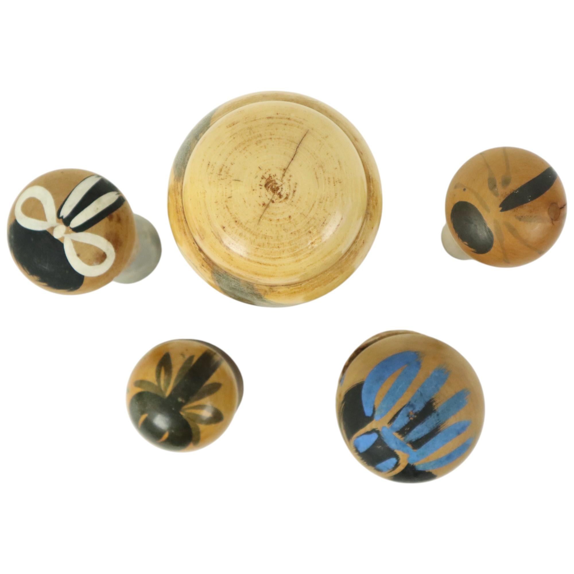 Lotto di 5 bambole kokeshi d'epoca Giappone Wood Showa in vendita 6