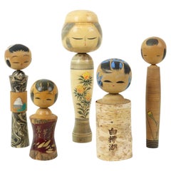 Lote de 5 Muñecas Kokeshi Vintage Japón Madera de Abedul Periodo Showa