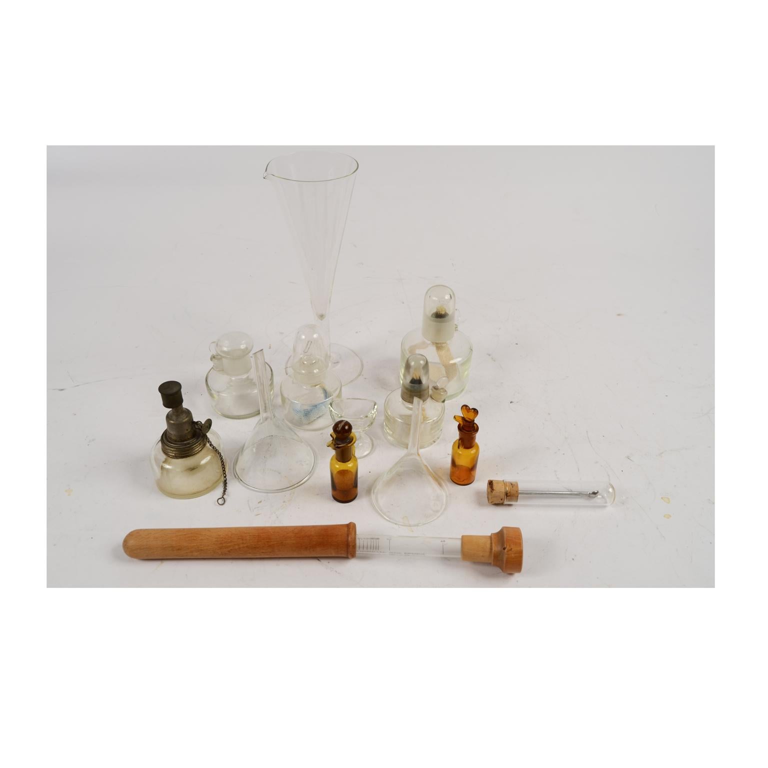 59 Pieces of Glassware and a Copper Stove from a Scientific Laboratory in Milan 3