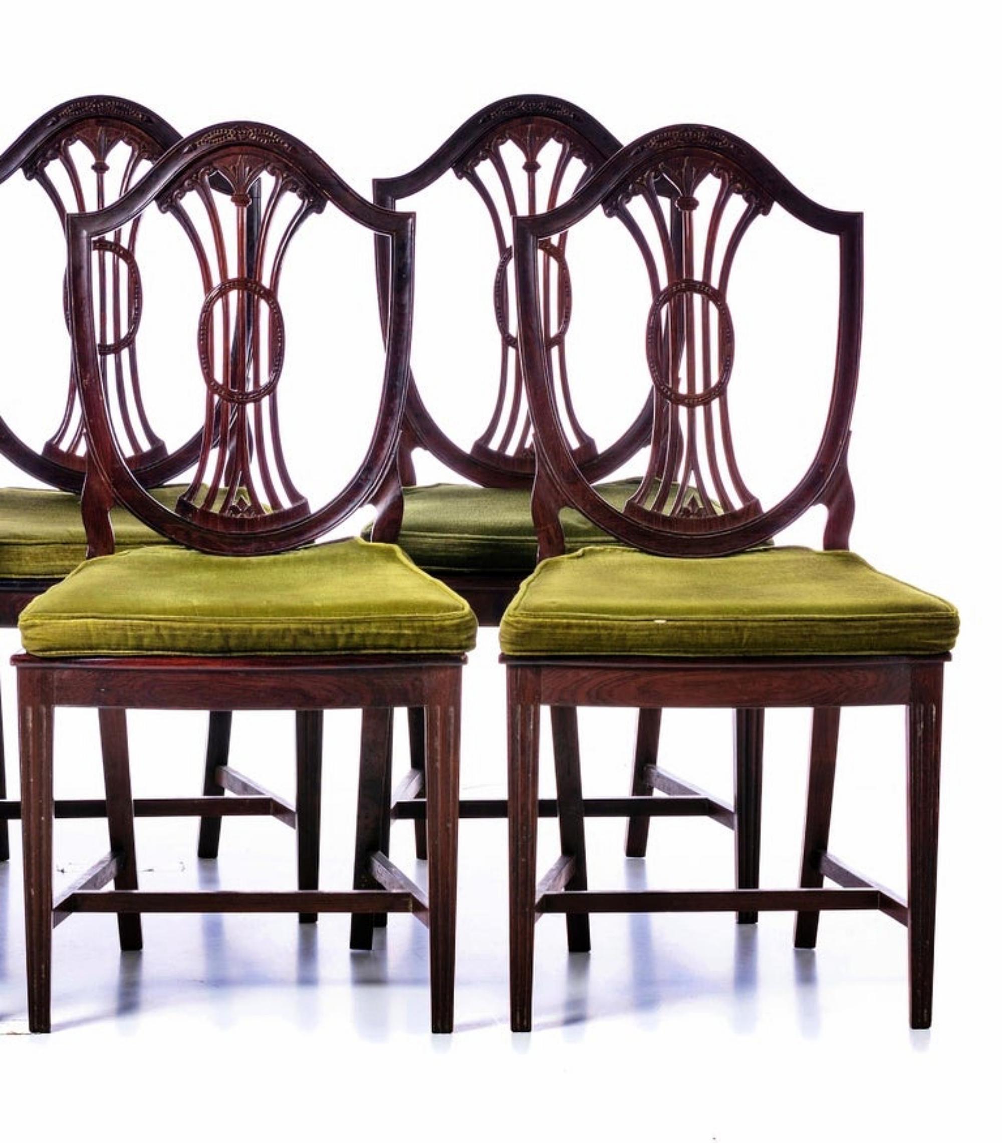 Lot of 6 Chairs Portuguese 19th Century in Brazilian Rosewood In Good Condition In Madrid, ES