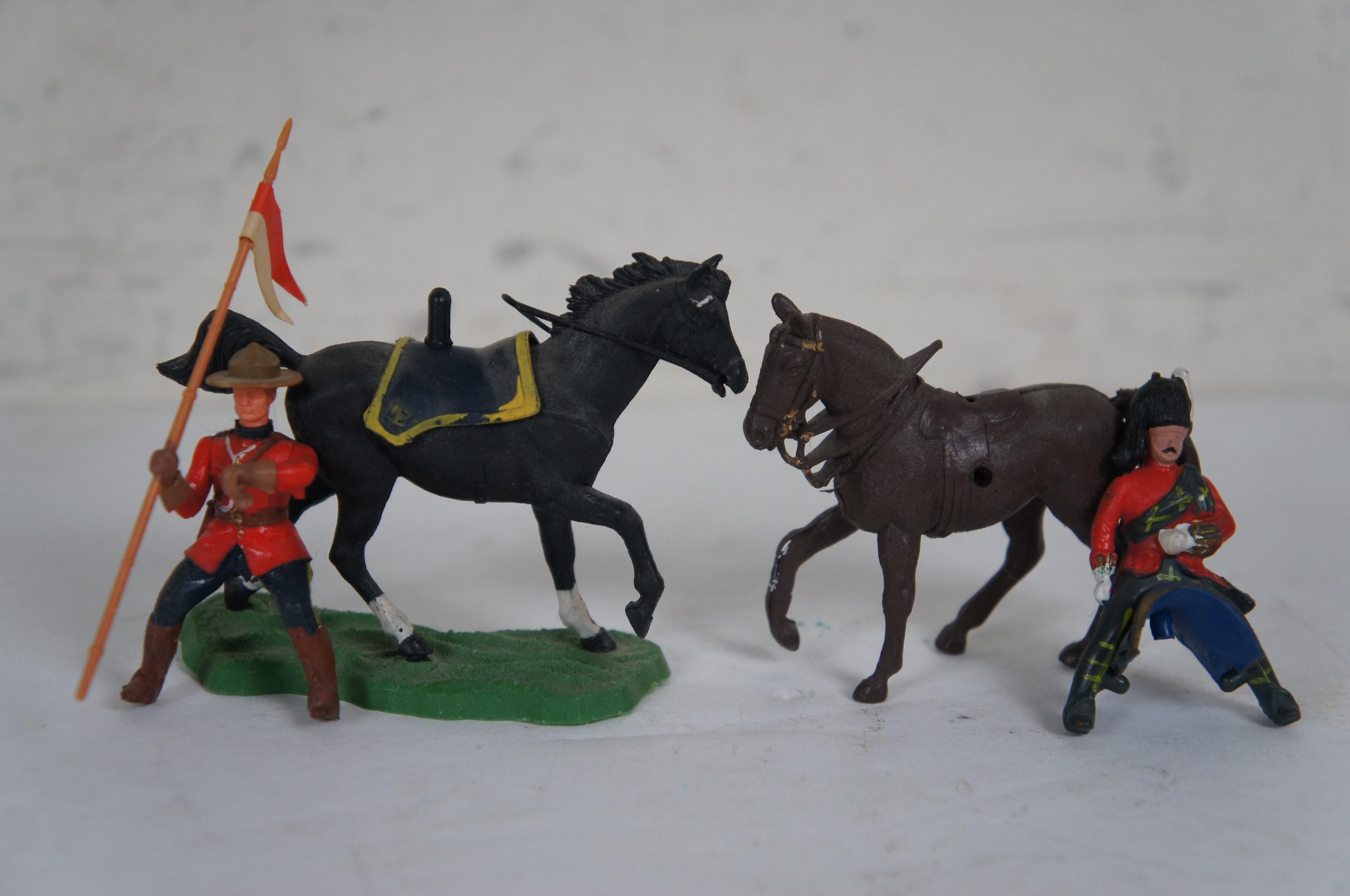 Lot of 61 Britains Toy Soldiers Deetail Scots Guards Highlanders Band Mounties For Sale 3