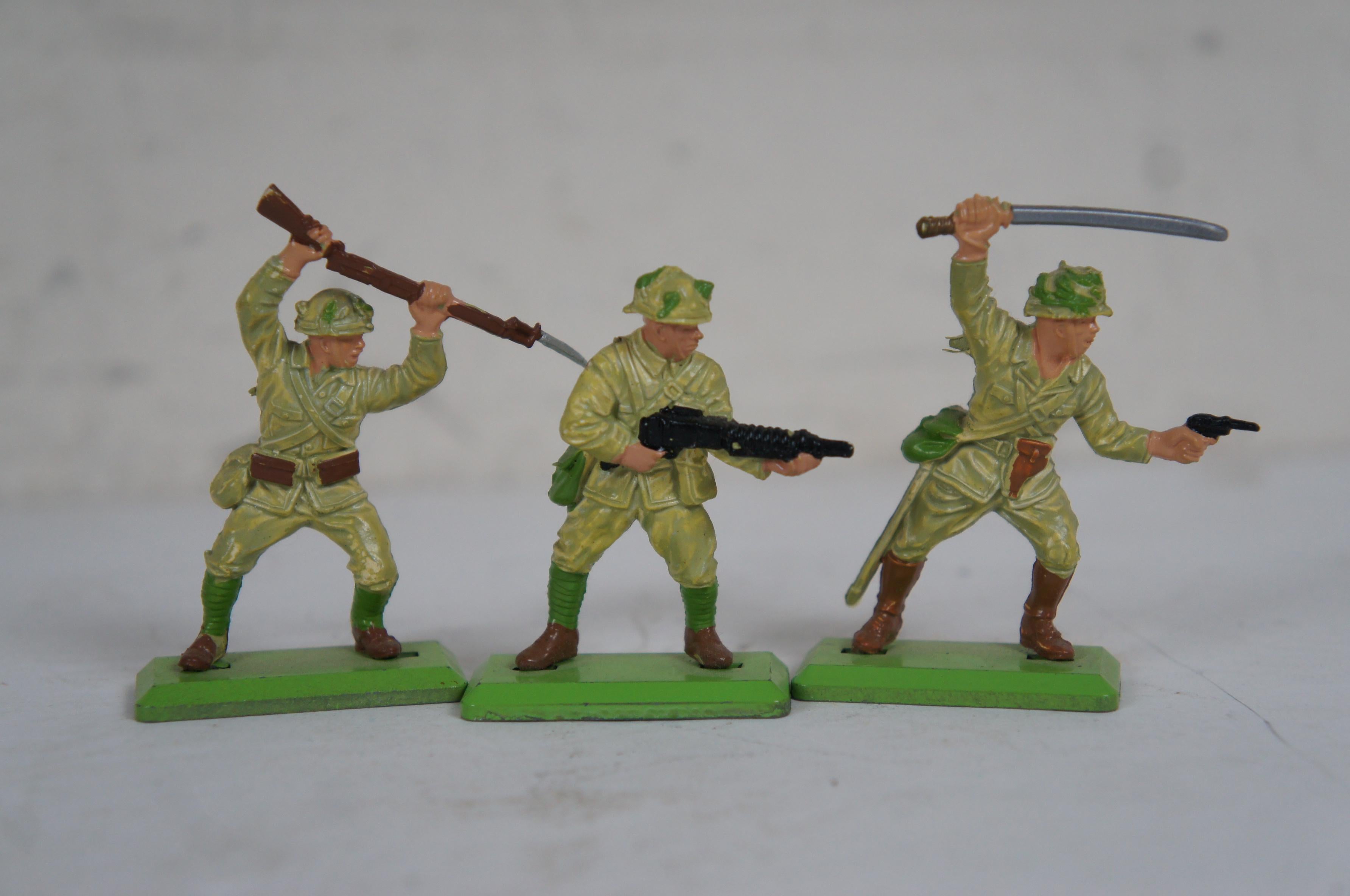 Lot of 62 Britains Vietnam War Spielzeug Soldaten Land Rover Jeep Artillery Boat im Angebot 3