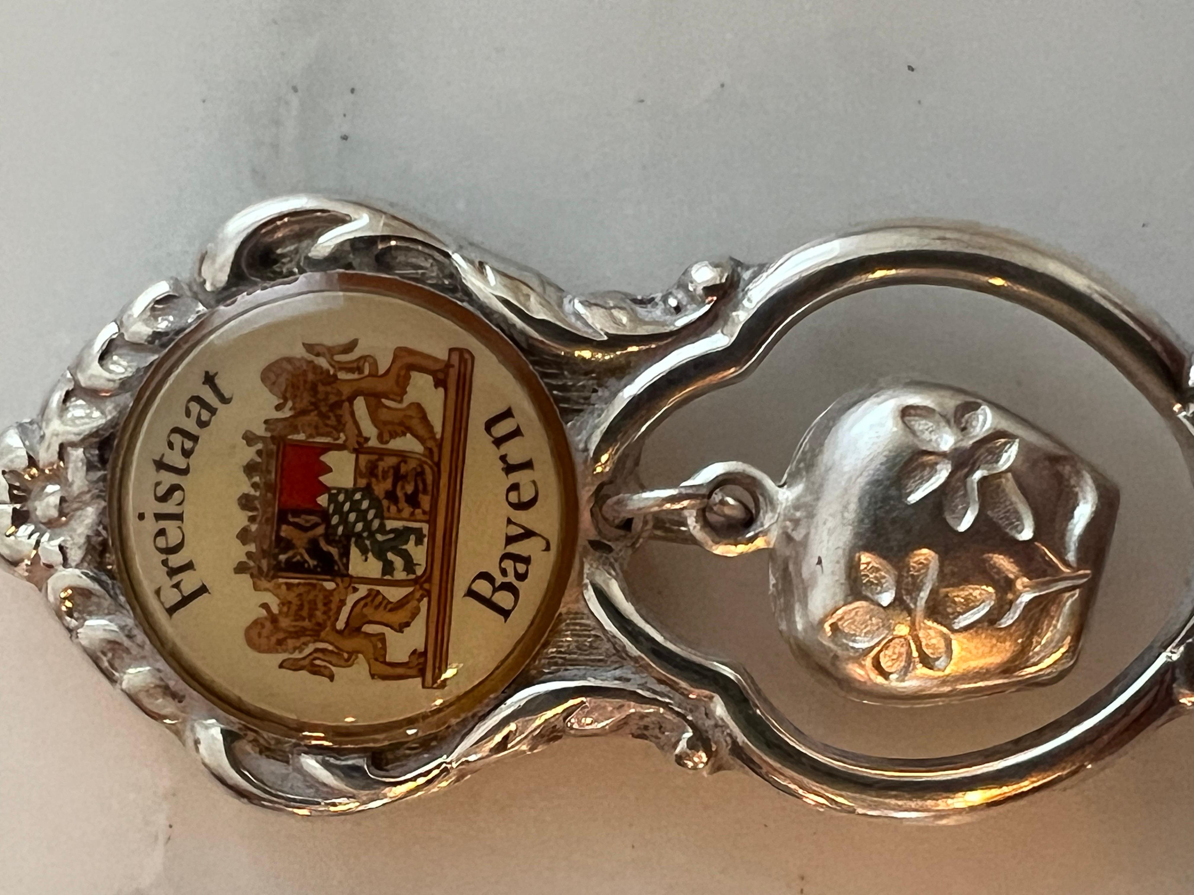 lotto di 7 Cucchiai da collezione in argento placcato d'Europa in vendita 4