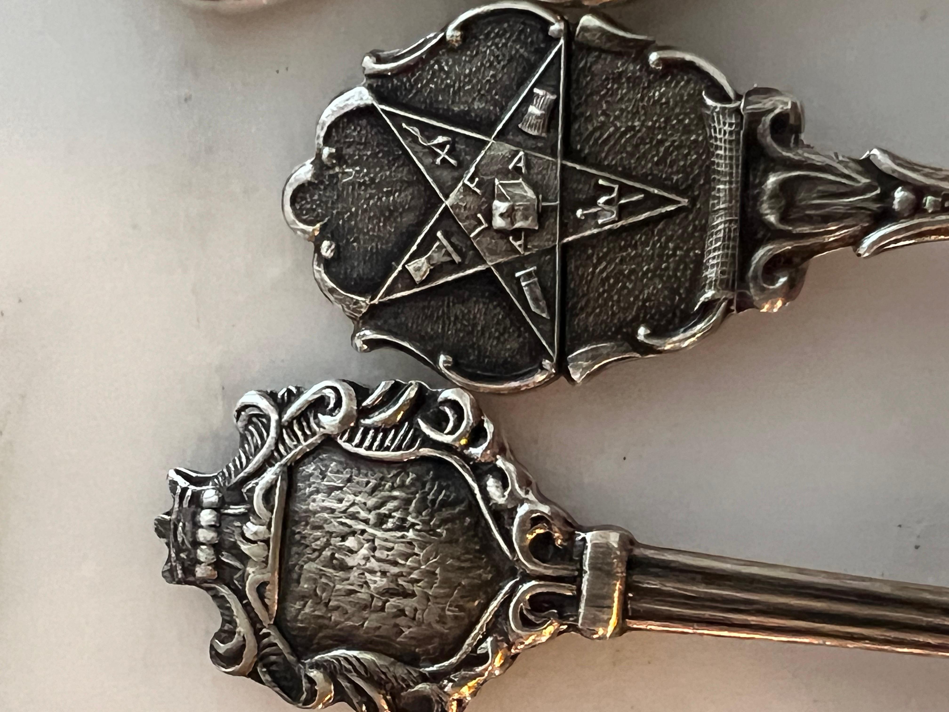 lotto di 7 Cucchiai da collezione in argento placcato d'Europa in vendita 5