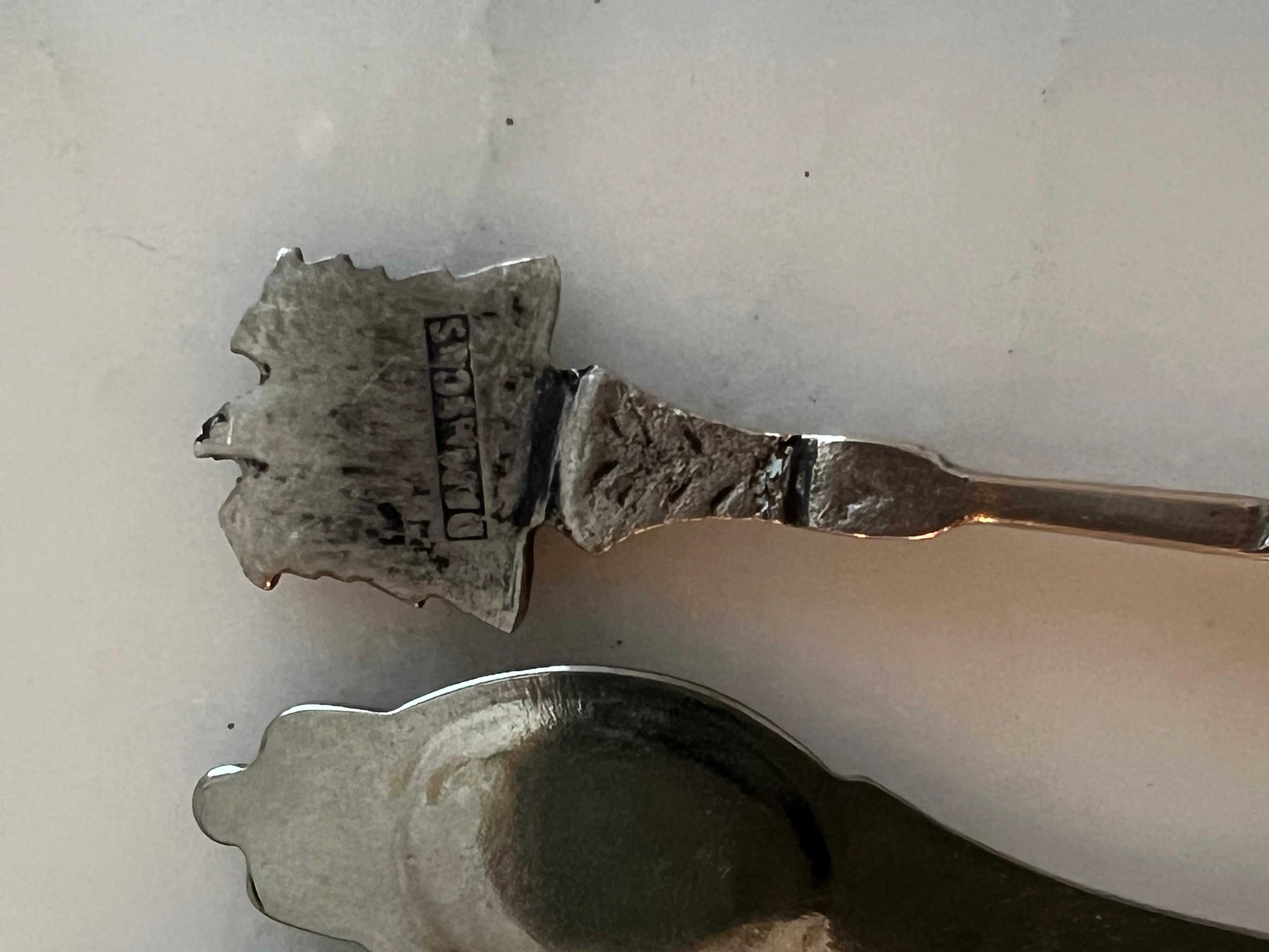 Belle Époque lotto di 7 Cucchiai da collezione in argento placcato d'Europa in vendita