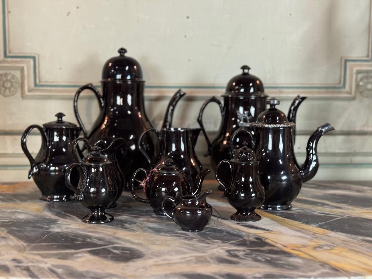 Lote de tierra negra de Namur, siglo XVIII en venta 6