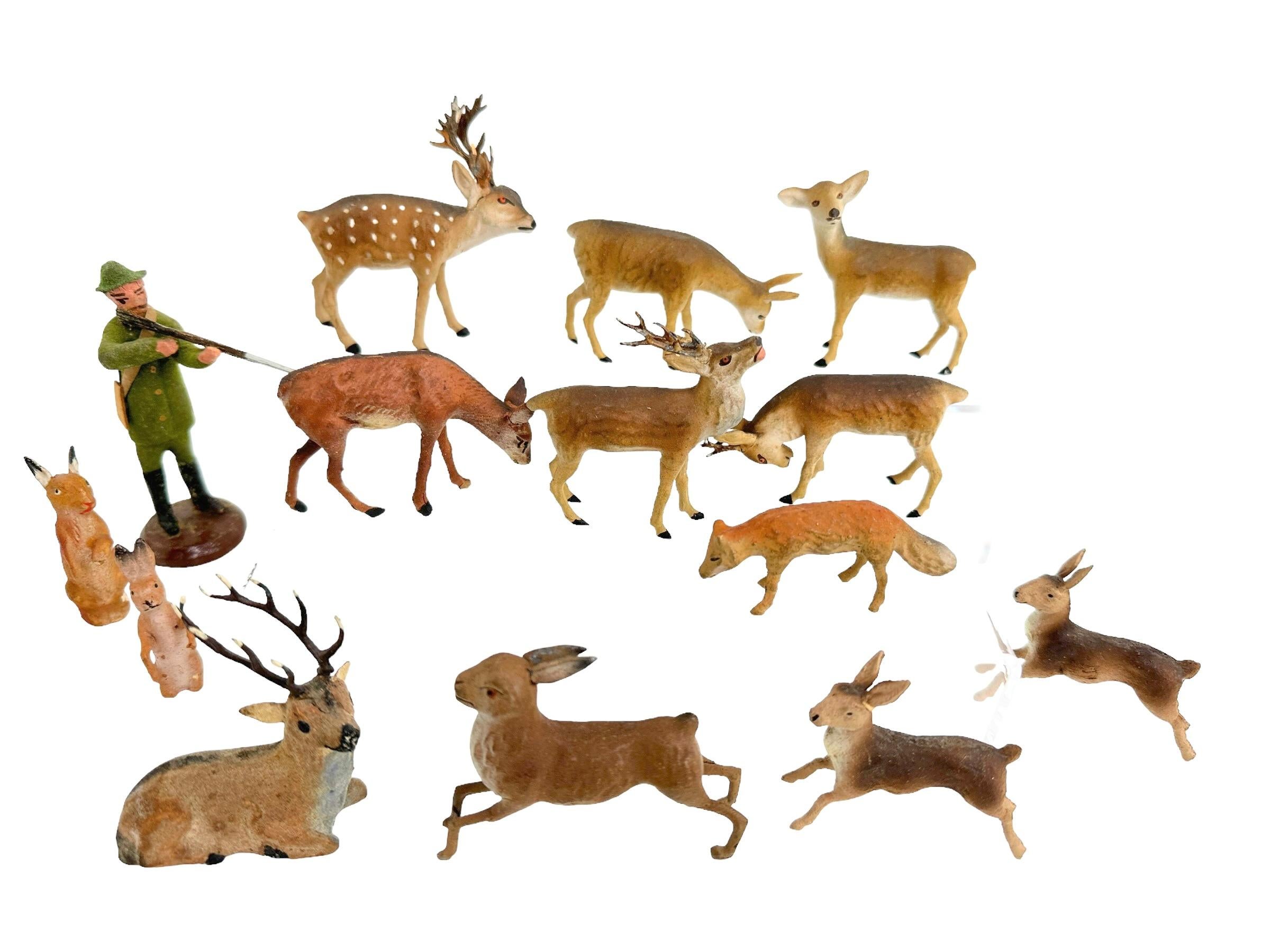 Lot of Deer, Kaninchen & Jäger Putz Spielzeug Antikes deutsches Erzgebirge Weihnachts 1900er Jahre (Deutsch) im Angebot