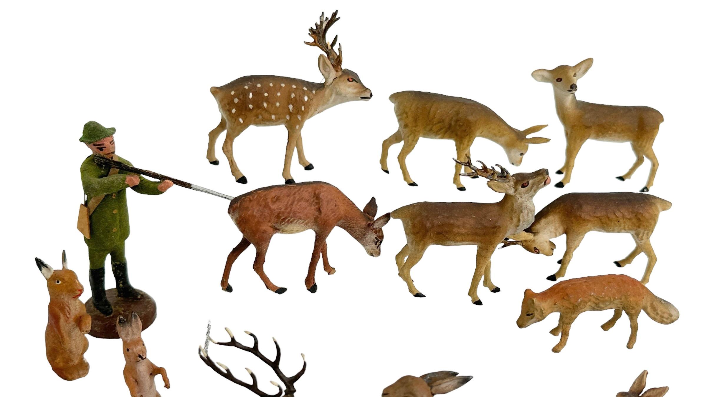 Lot of Deer, Kaninchen & Jäger Putz Spielzeug Antikes deutsches Erzgebirge Weihnachts 1900er Jahre im Zustand „Gut“ im Angebot in Nuernberg, DE