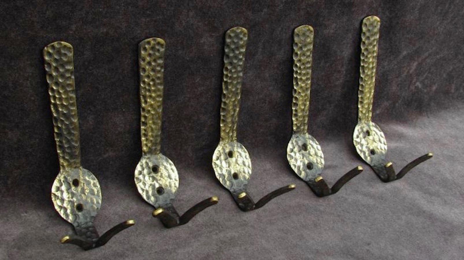 Late 20th Century Lot of Five Brutalist Mid-Century Modern Wall Coat Hooks, Germany, 1970s