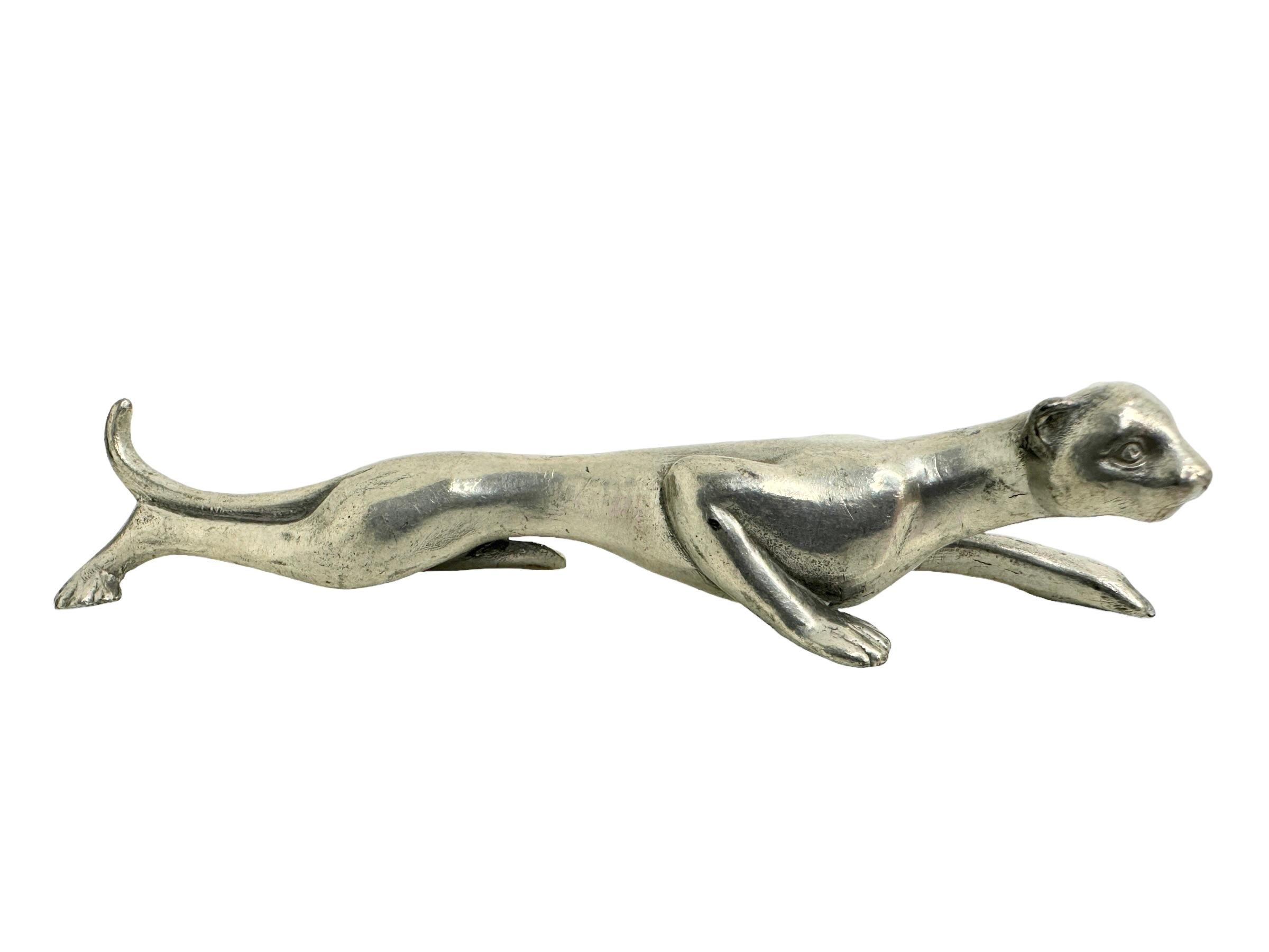 Lote de cinco apoyacuchillos de metal plateado con motivos de animales Austria Siglo XX en venta 1
