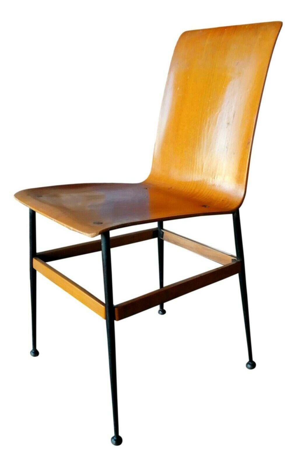 Lot of Four Chairs Design Eugenia Alberti Reggio & Rinaldo Scaioli, 1960s In Good Condition For Sale In taranto, IT