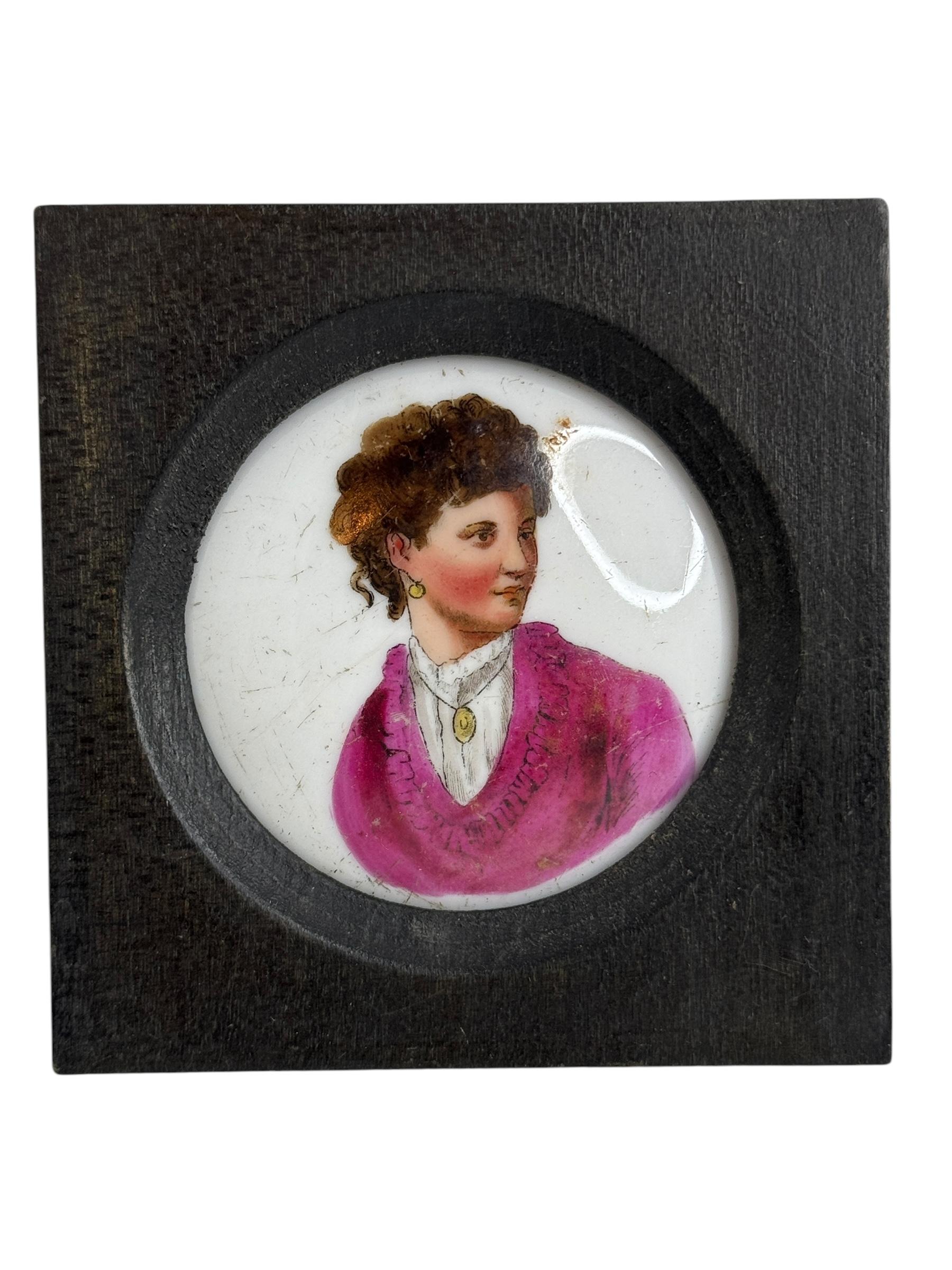 Victorien Lot de neuf portraits miniatures victoriens peints sur plaque de porcelaine allemande 1860 en vente