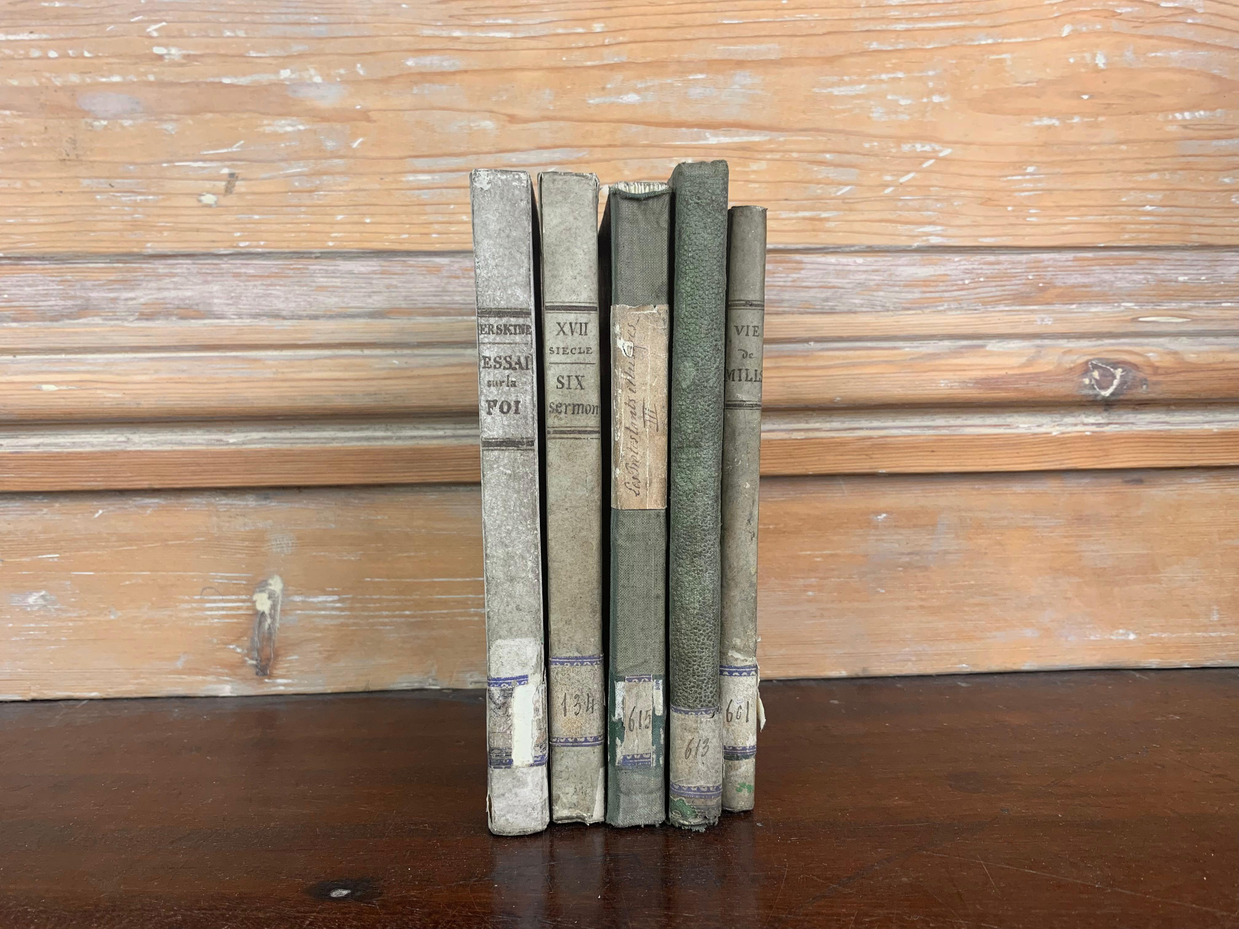 Set of old books dating from the 19th century. For example we have a book on 