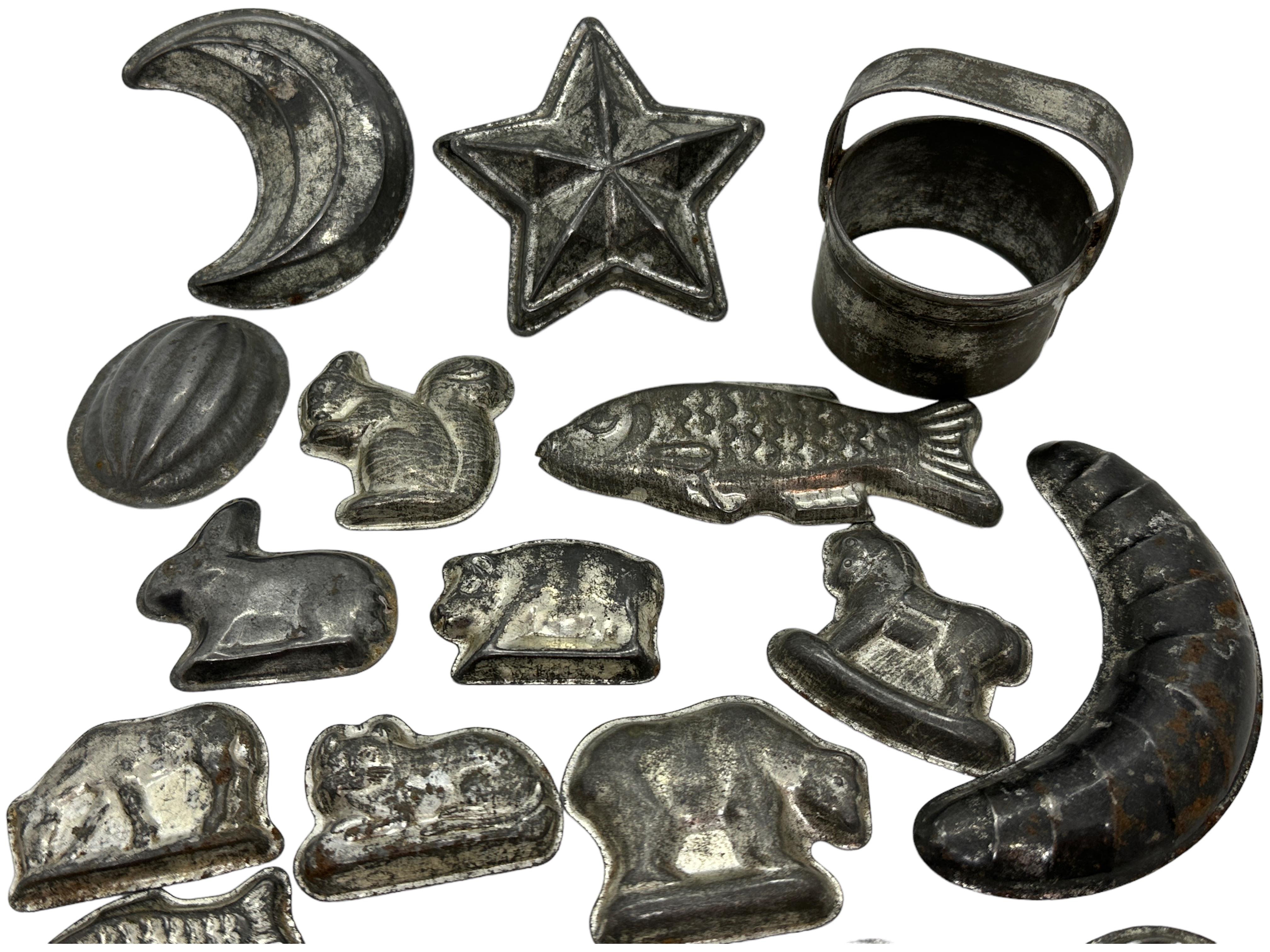 Folk Art Lot of sixteen Cookie Marzipan Backing Molds Antique Austria, 1910s For Sale