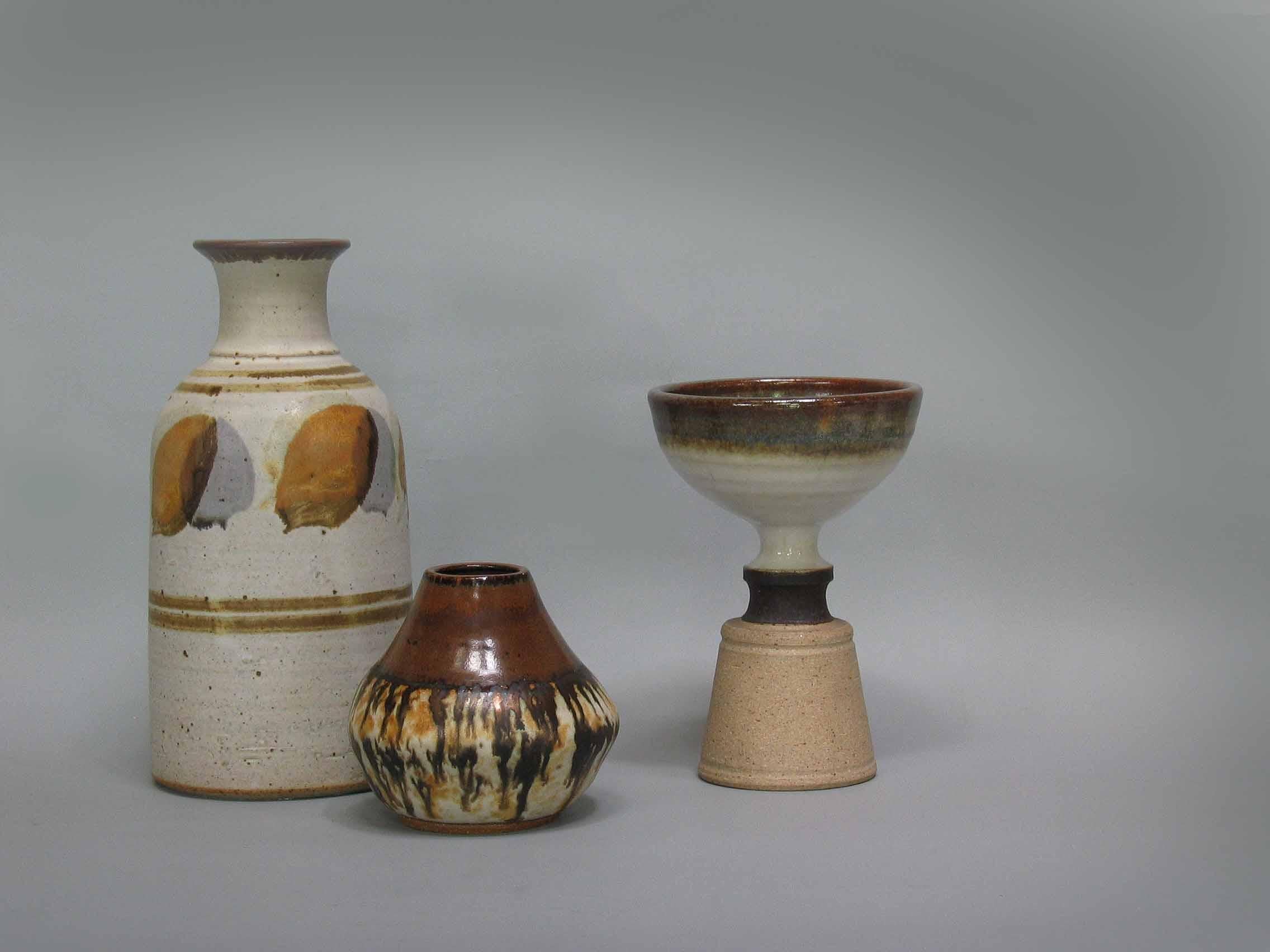 Lot of Three Art Studio Pottery Pieces In Good Condition In Ottawa, Ontario