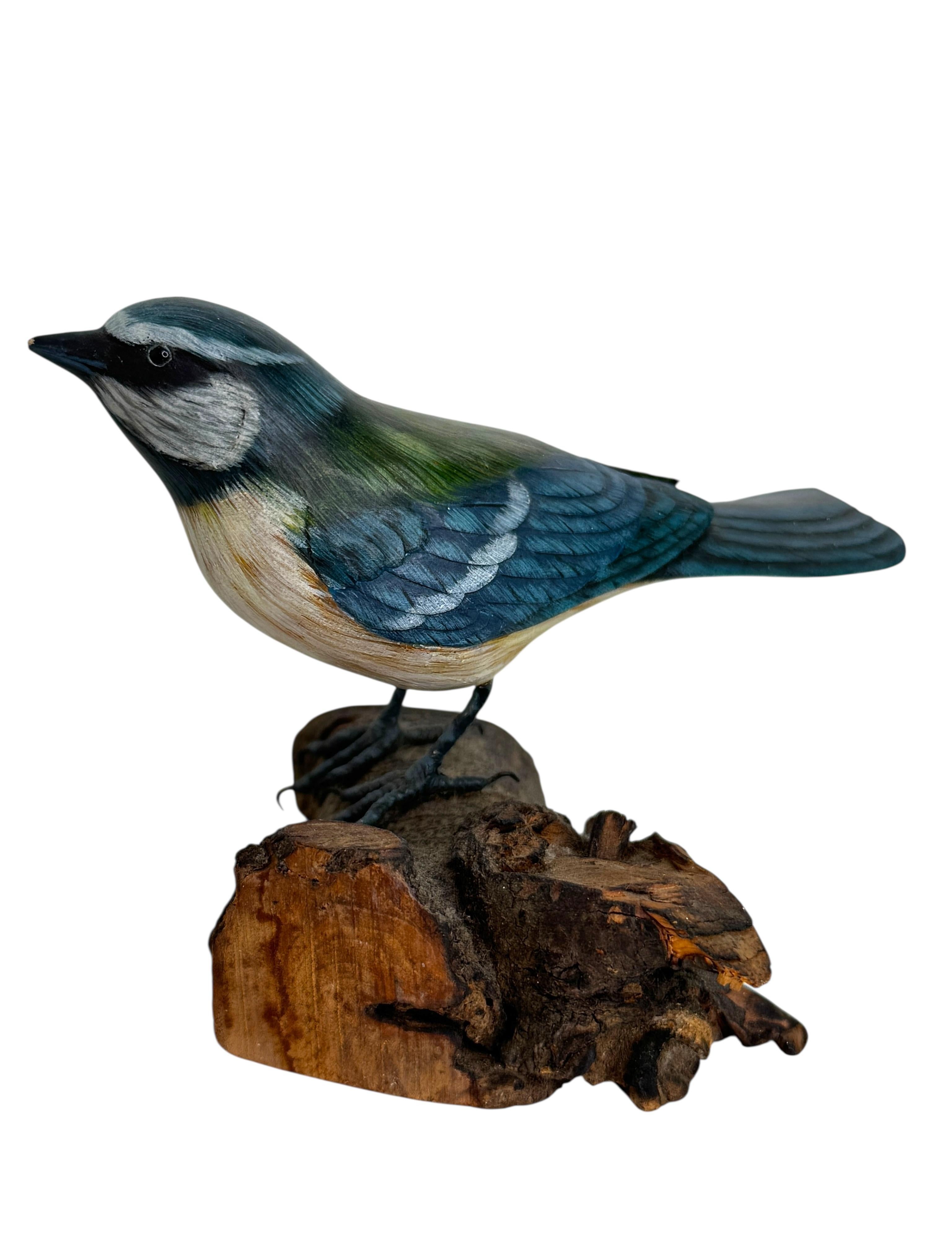 Lot of Three Carved Wood Bird Black Forest Folk Art Austria 1960s For Sale 4