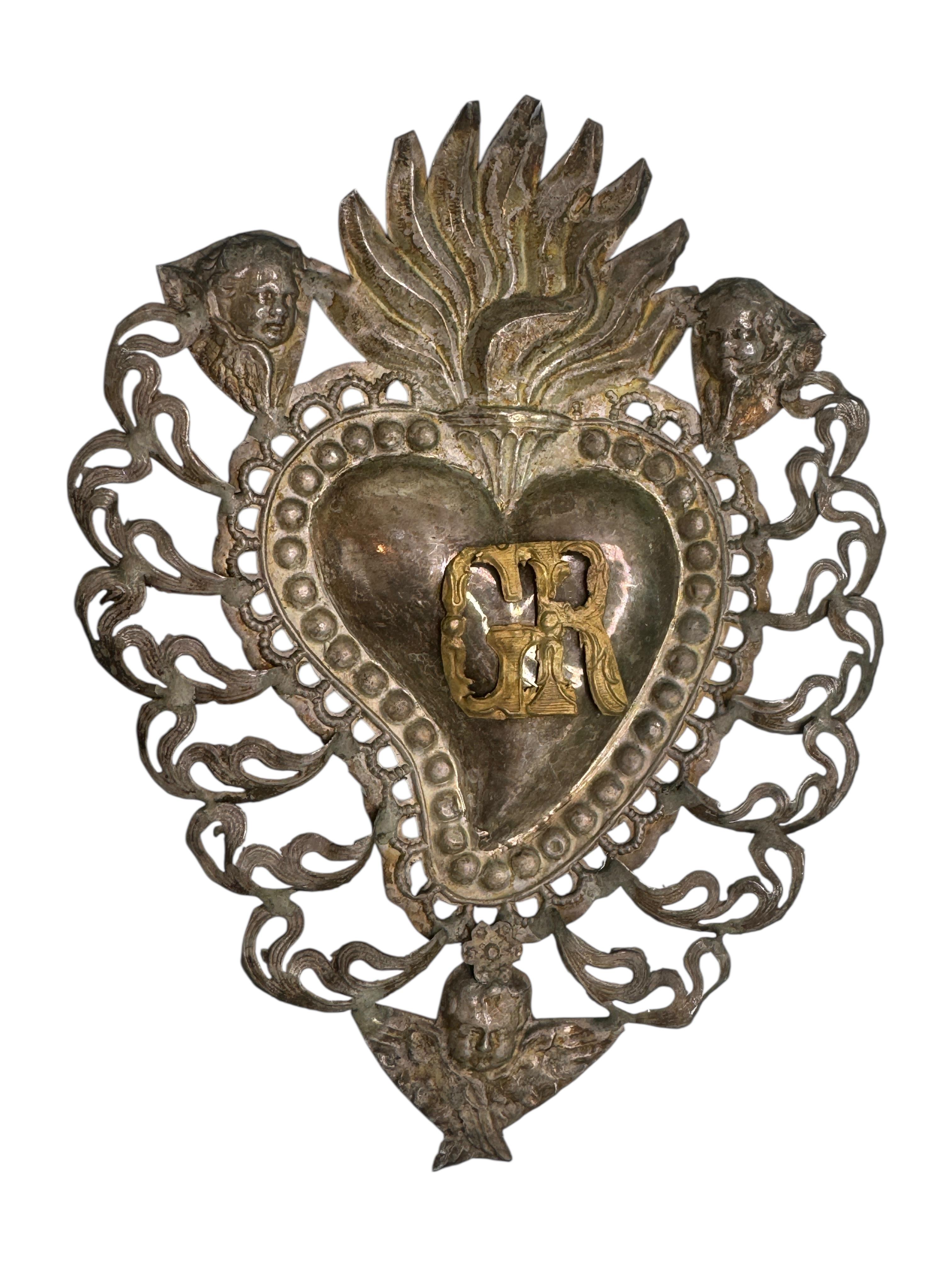 Lote de dos Ex Voto de Plata del Sagrado Corazón con Ángel Querubín, Antiguo Europeo 1900s en Bueno estado para la venta en Nuernberg, DE