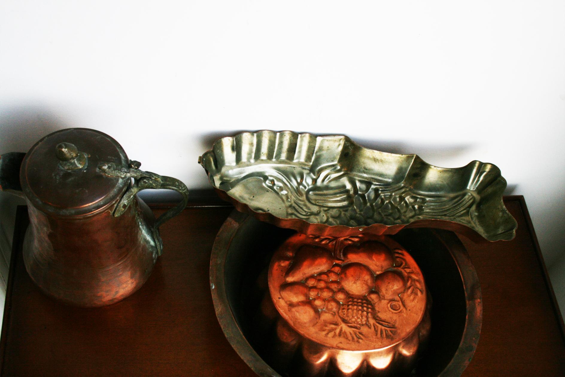 Lot Old Copper Molds and Utensils to Decorate Your Kitchen 1