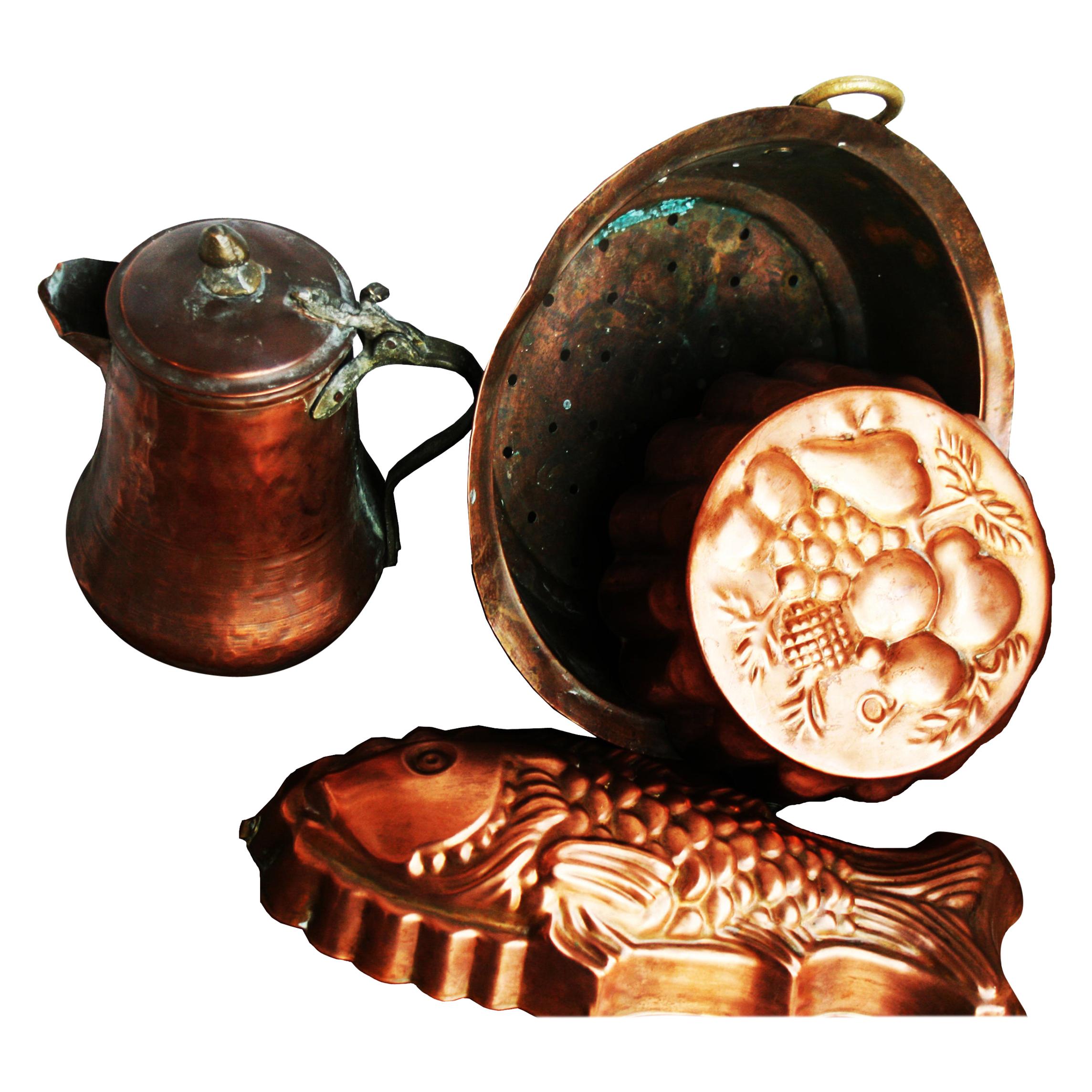 Lot Old Copper Molds and Utensils to Decorate Your Kitchen