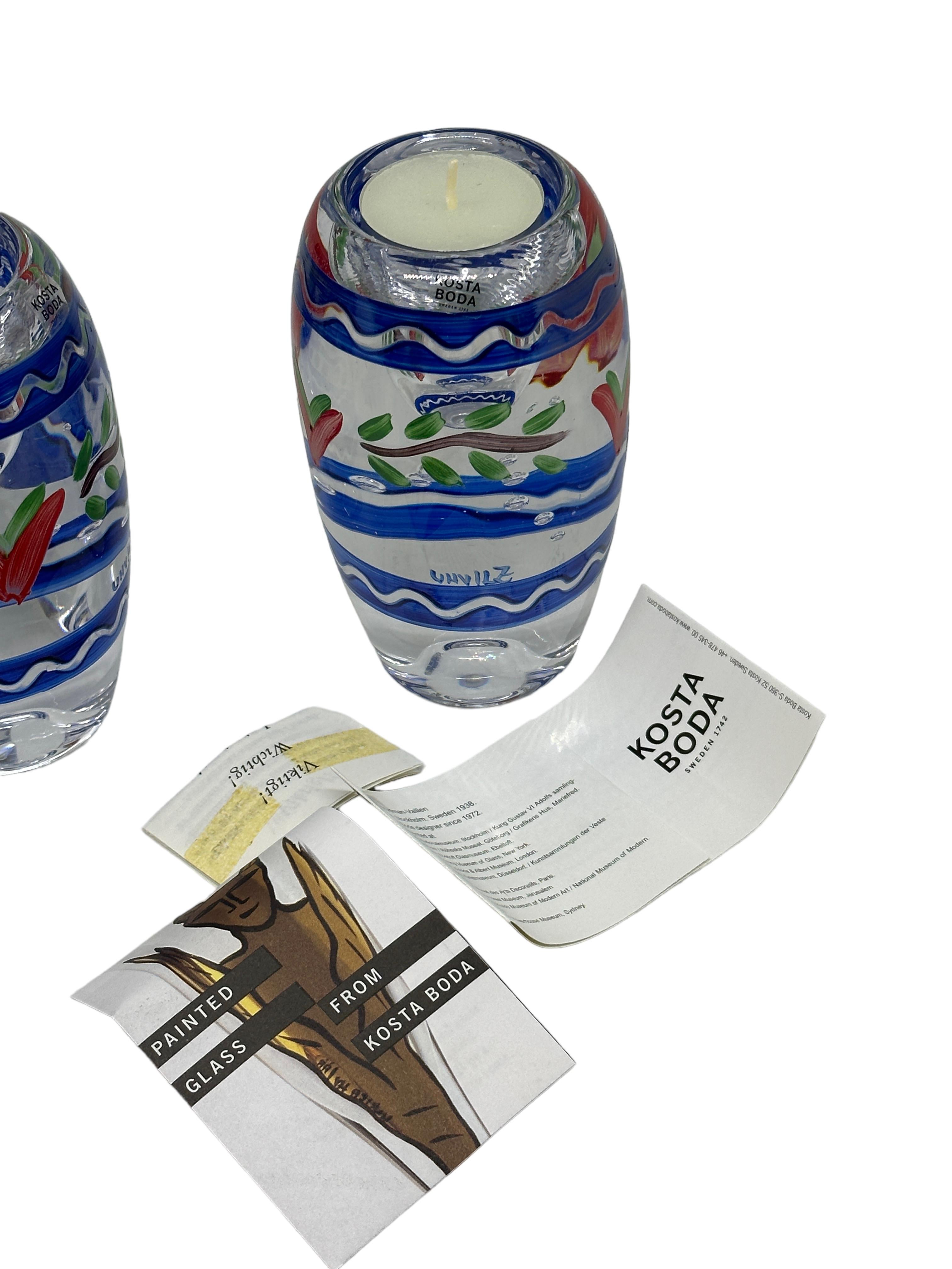 Drei moderne schwedische Kerzenständer aus Kunstglas von Vallien für Kosta Boda im Angebot 4
