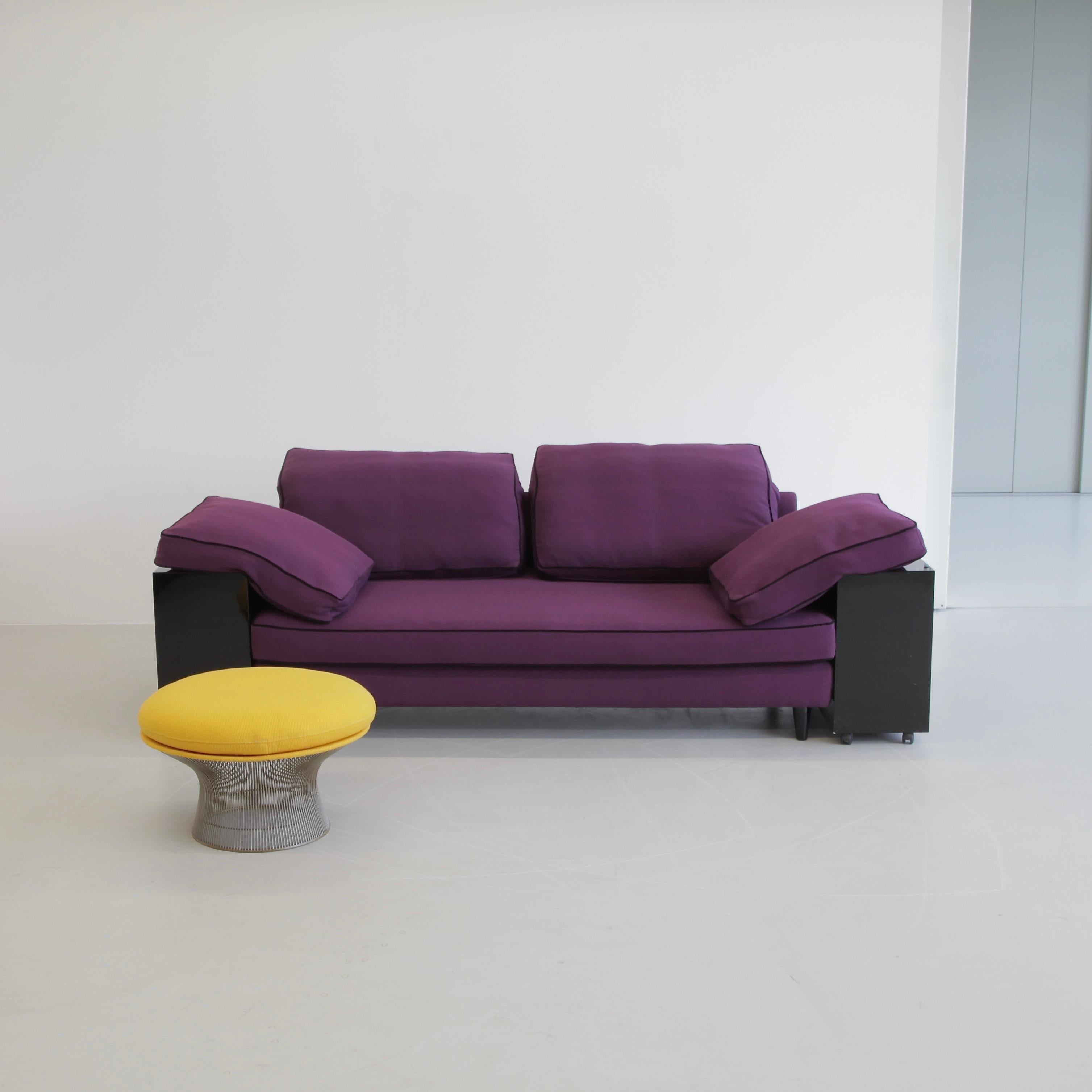 LOTA-Sofa von Eileen Gray im Angebot 2