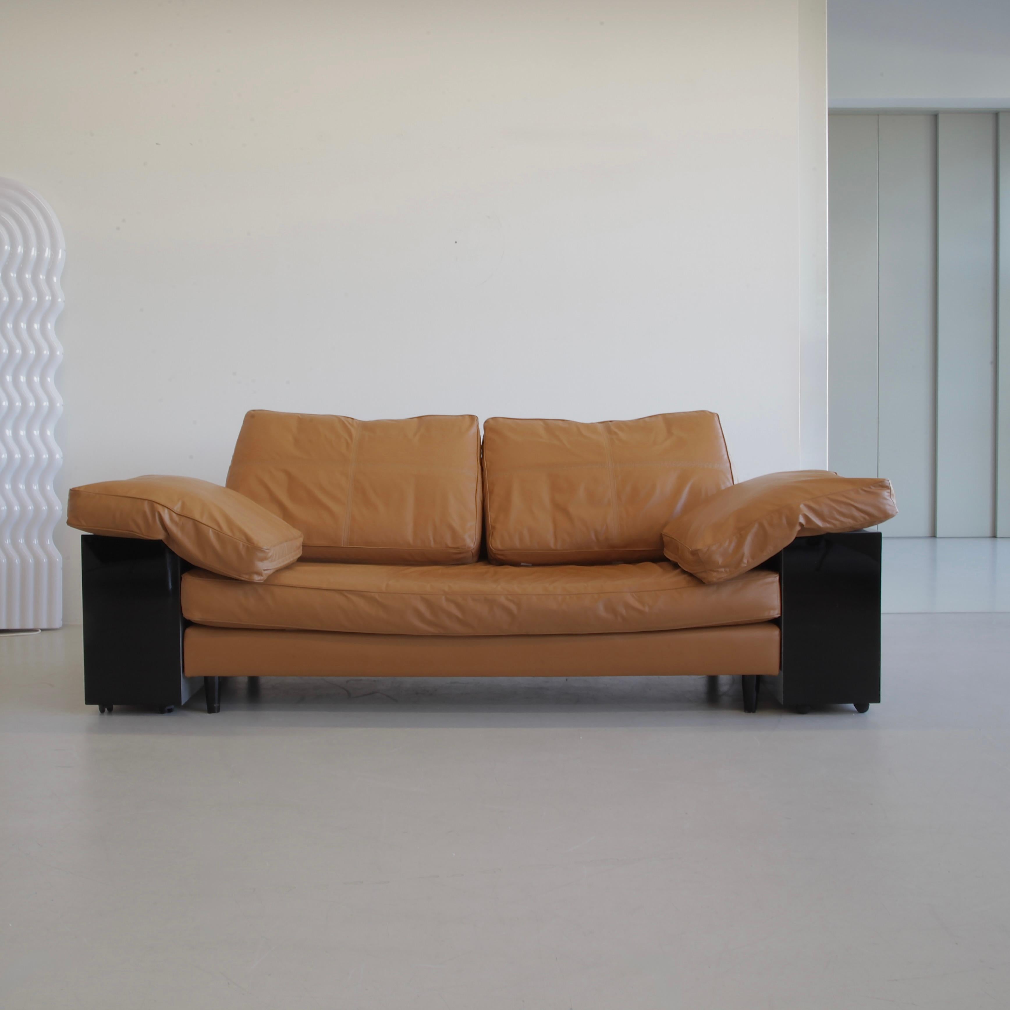 Modern LOTA Sofa designed by Eileen GRAY in Cognac Coloured Leather For Sale