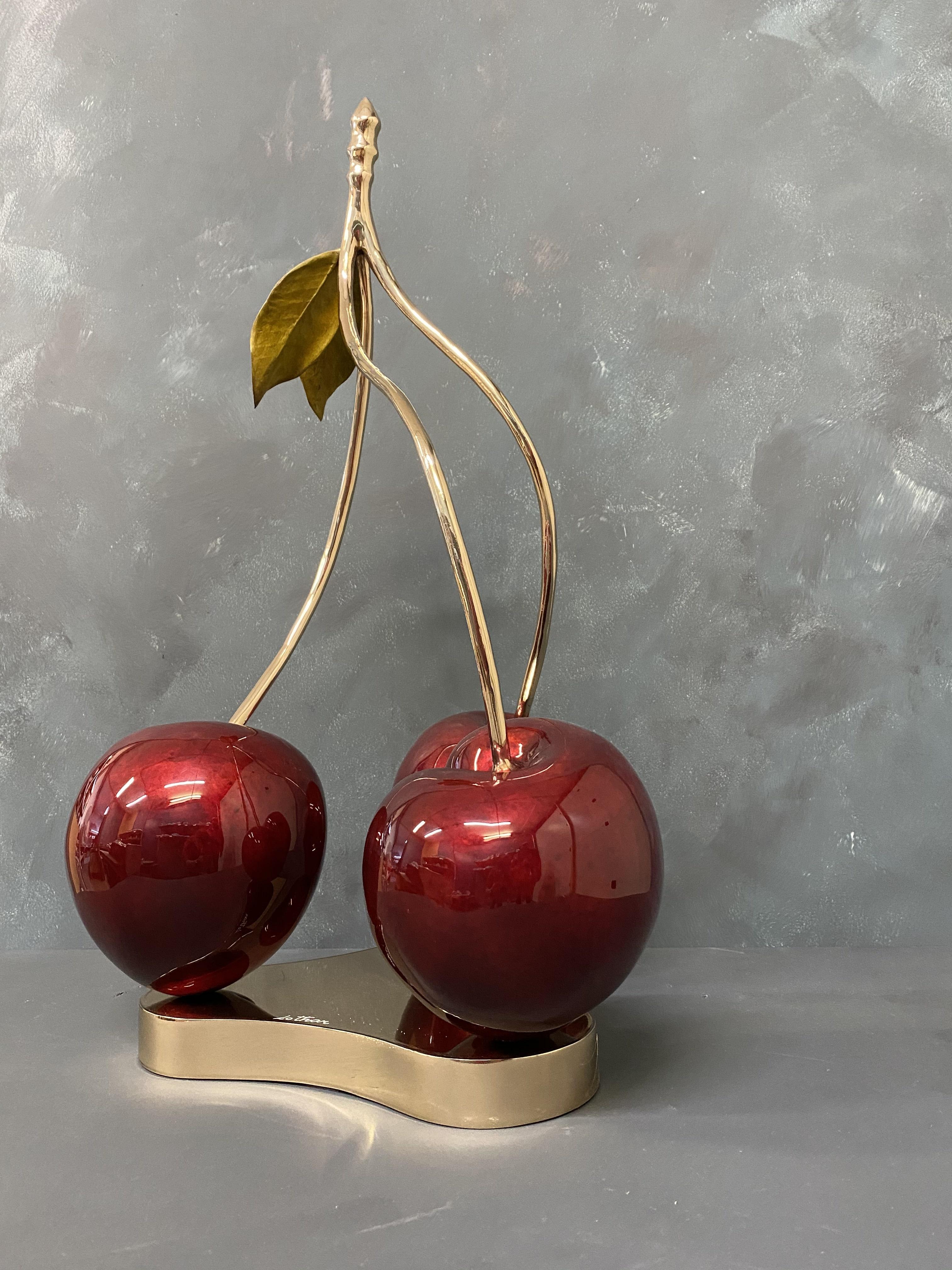 Love Cherries Tender Triple Serie II - Lost wax bronze, 2021 - Sculpture by Lothar Vigelandzoon