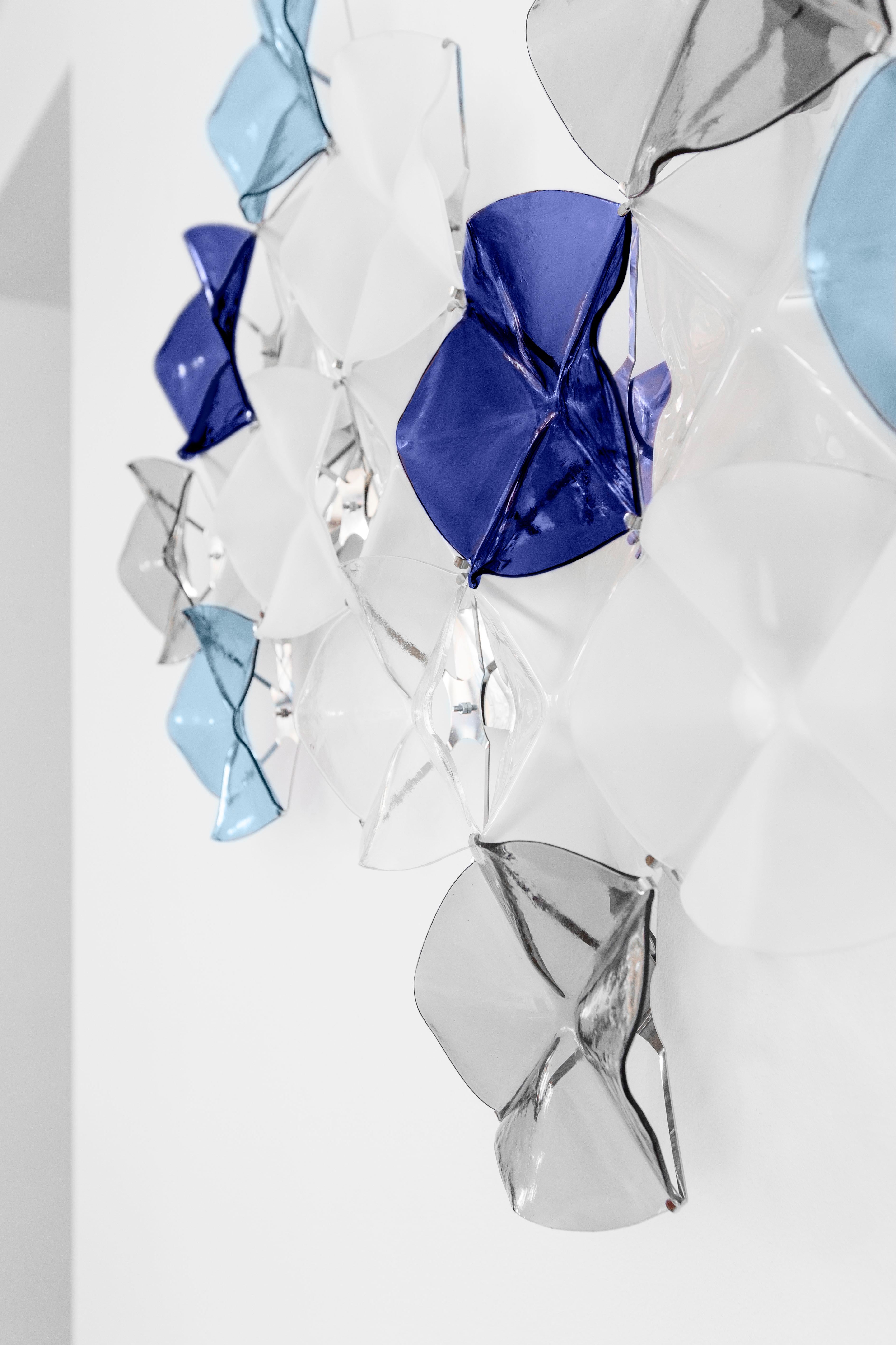 Acier inoxydable LOTO Appliques murales en mosaïque de verre bleu faites à la main à Barcelone en vente