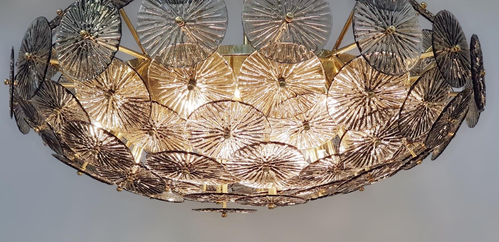 Ottone Lampadario Loto di Fabio Ltd in vendita