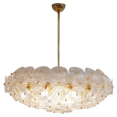 Lampadario Loto di Fabio Ltd