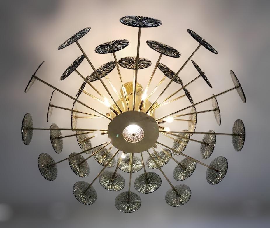XXI secolo e contemporaneo Lampadario Loto Discs di Fabio Ltd in vendita