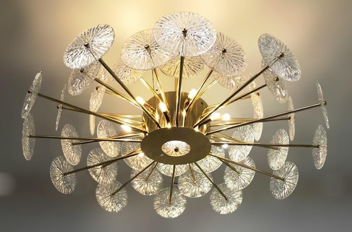 Ottone Lampadario Loto Discs di Fabio Ltd in vendita