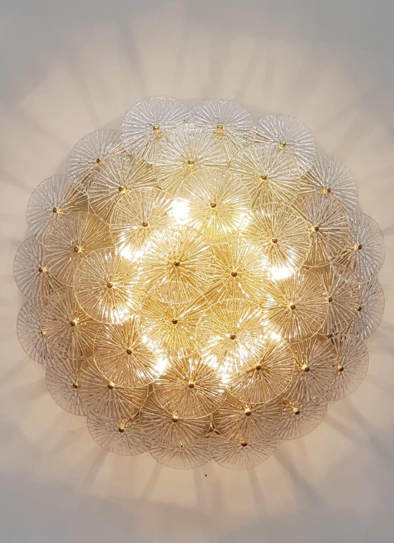 XXI secolo e contemporaneo Loto Flush Mount di Fabio Ltd in vendita
