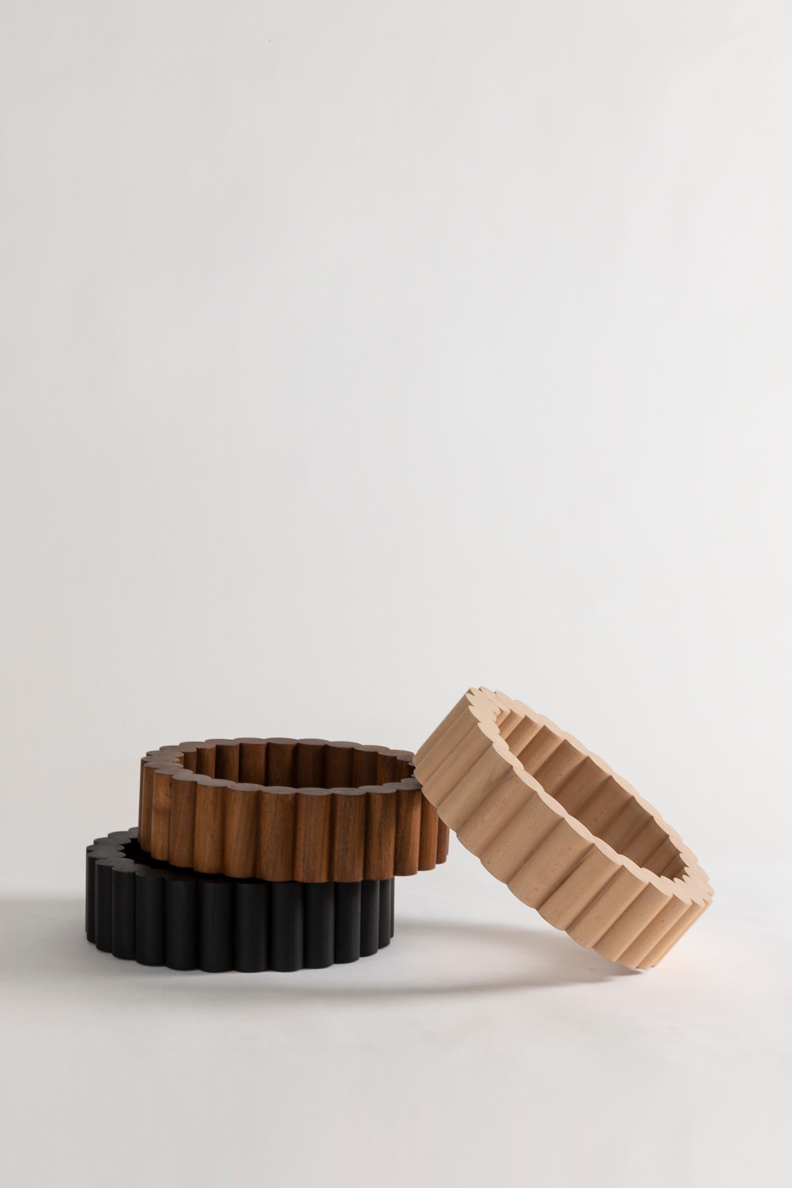 Loto-Hocker aus schwarzer Schurwolle von Peca (Mexikanisch) im Angebot