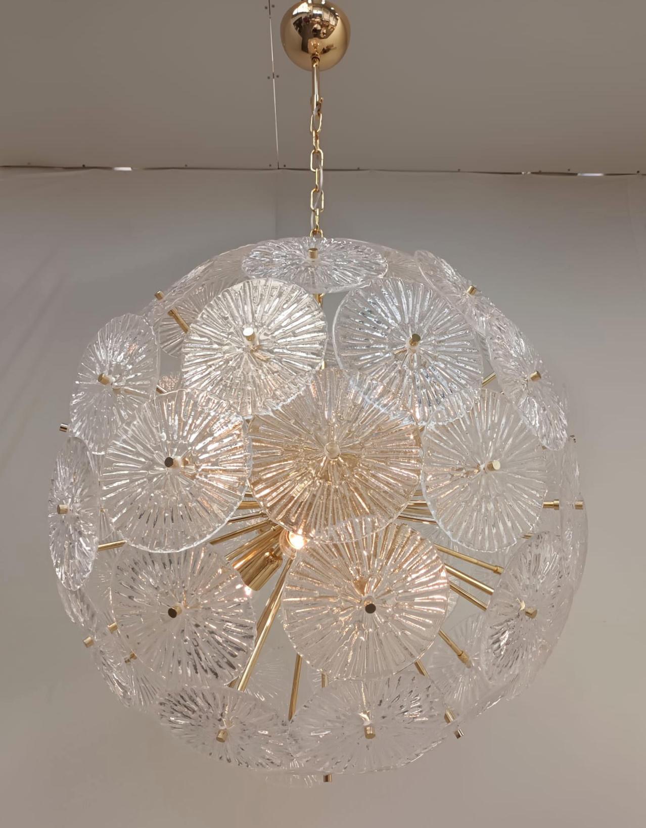 Placcato oro Lampadario Loto Sputnik di Fabio Ltd in vendita