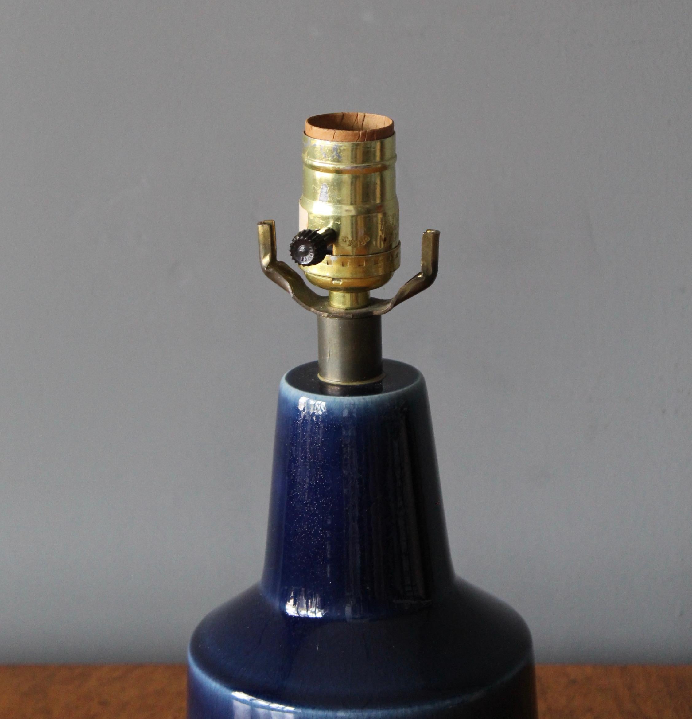 Canadian Lotte and Gunnar Bostlund, Table Lamp, Blue Ceramic, Brass, Fabric Canada, 1960s