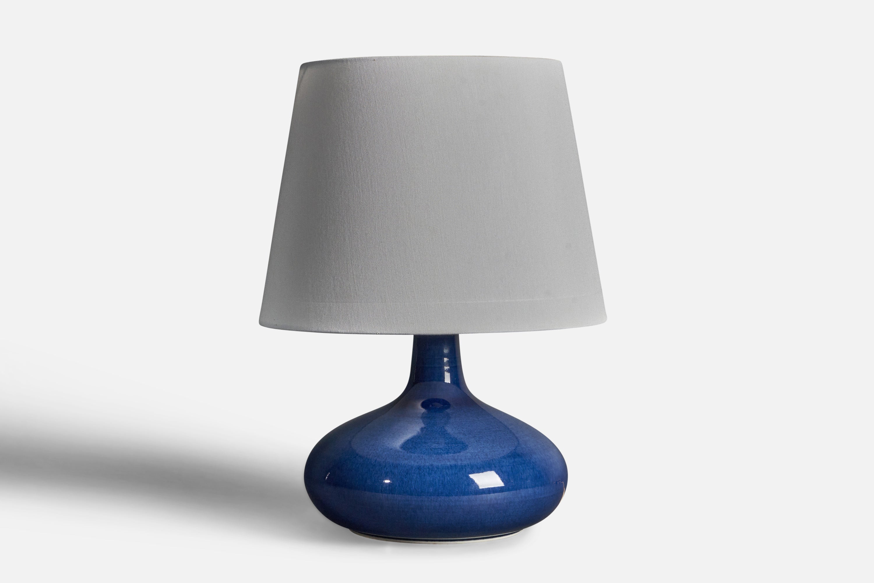 Lotte and Gunnar Bostlund, Table Lamp, Blue Ceramic, Brass, Fabric Canada, 1960s For Sale